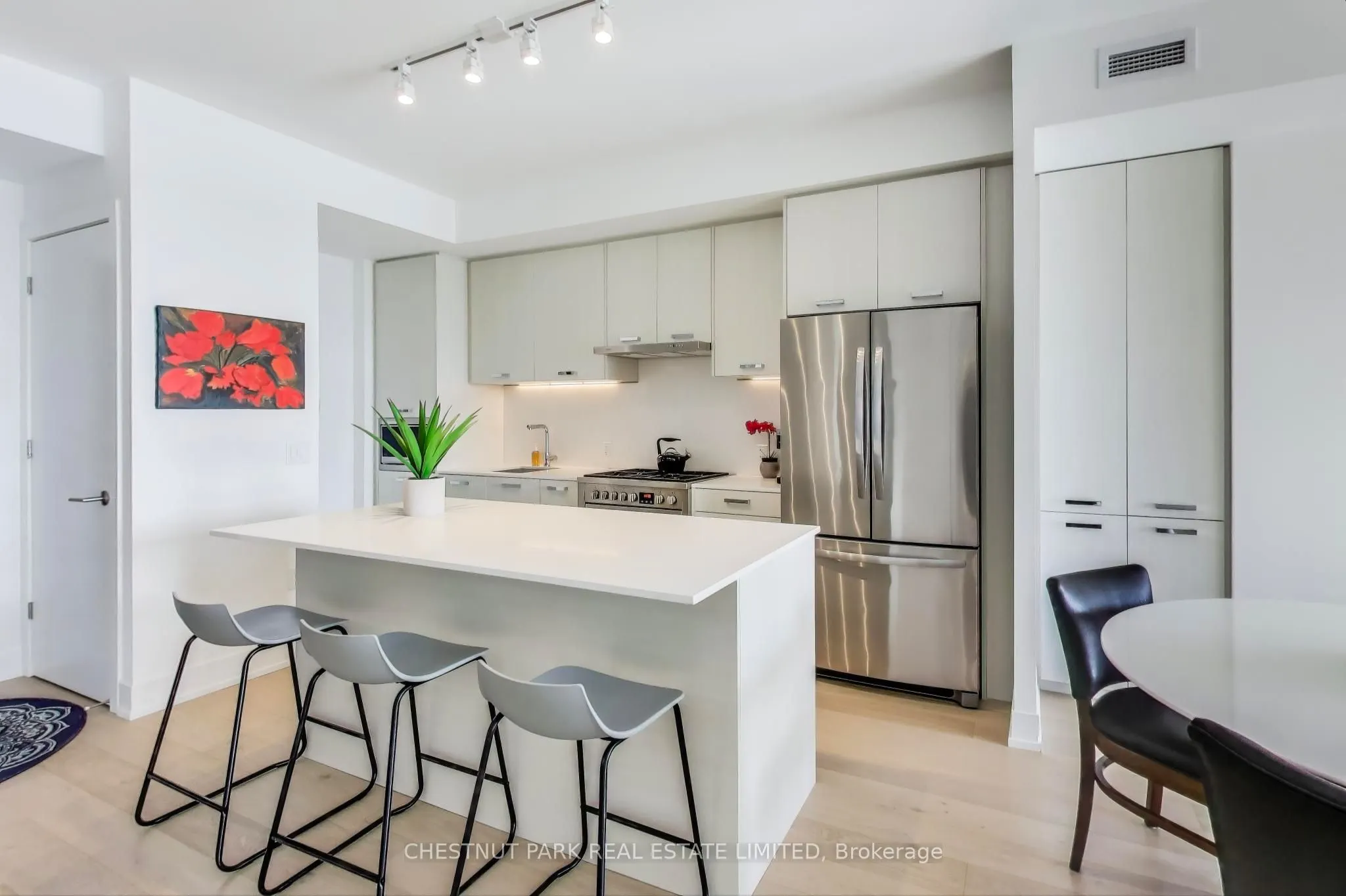 1331 Queen Street E, #604