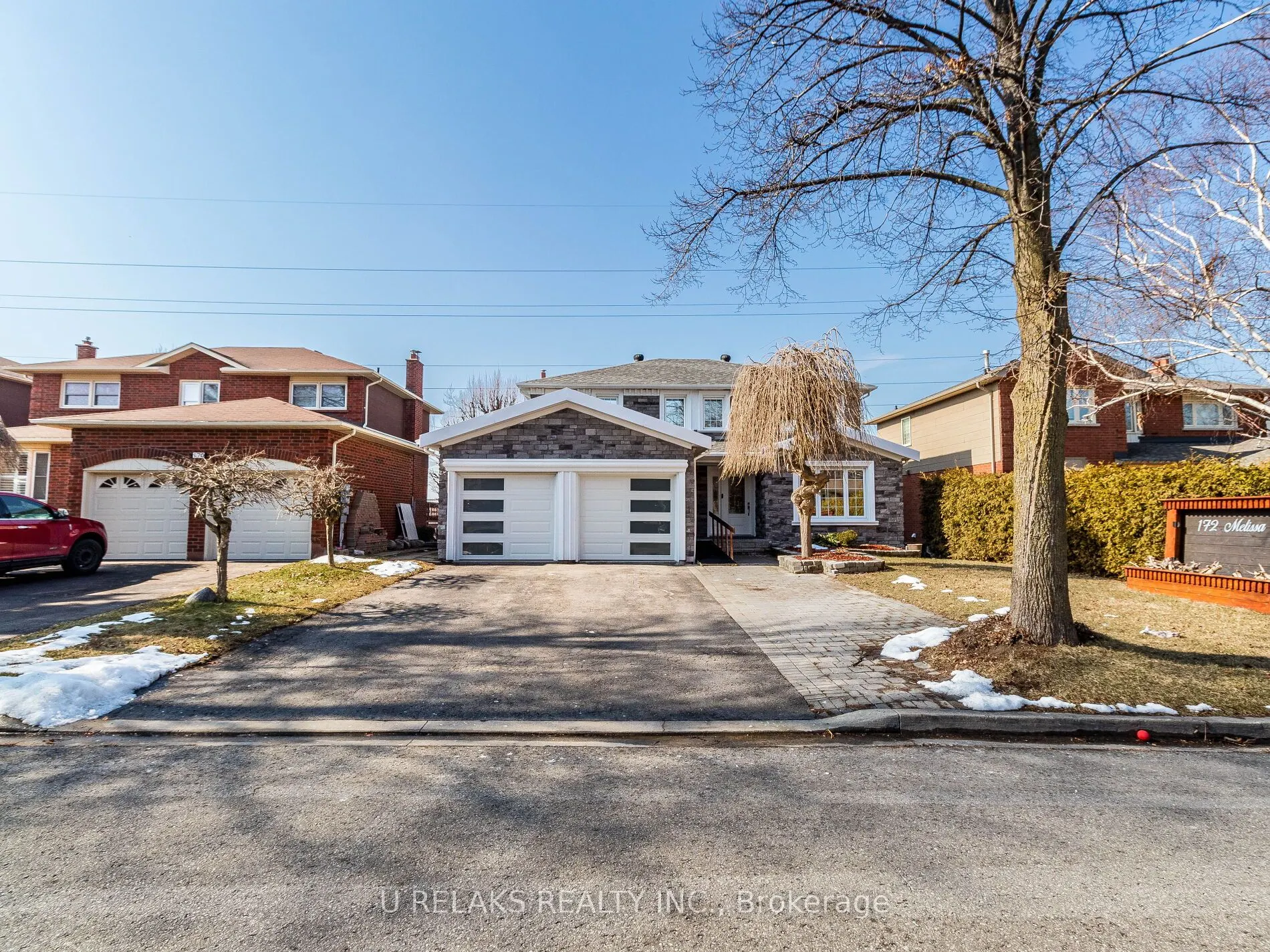 172 Melissa Crescent