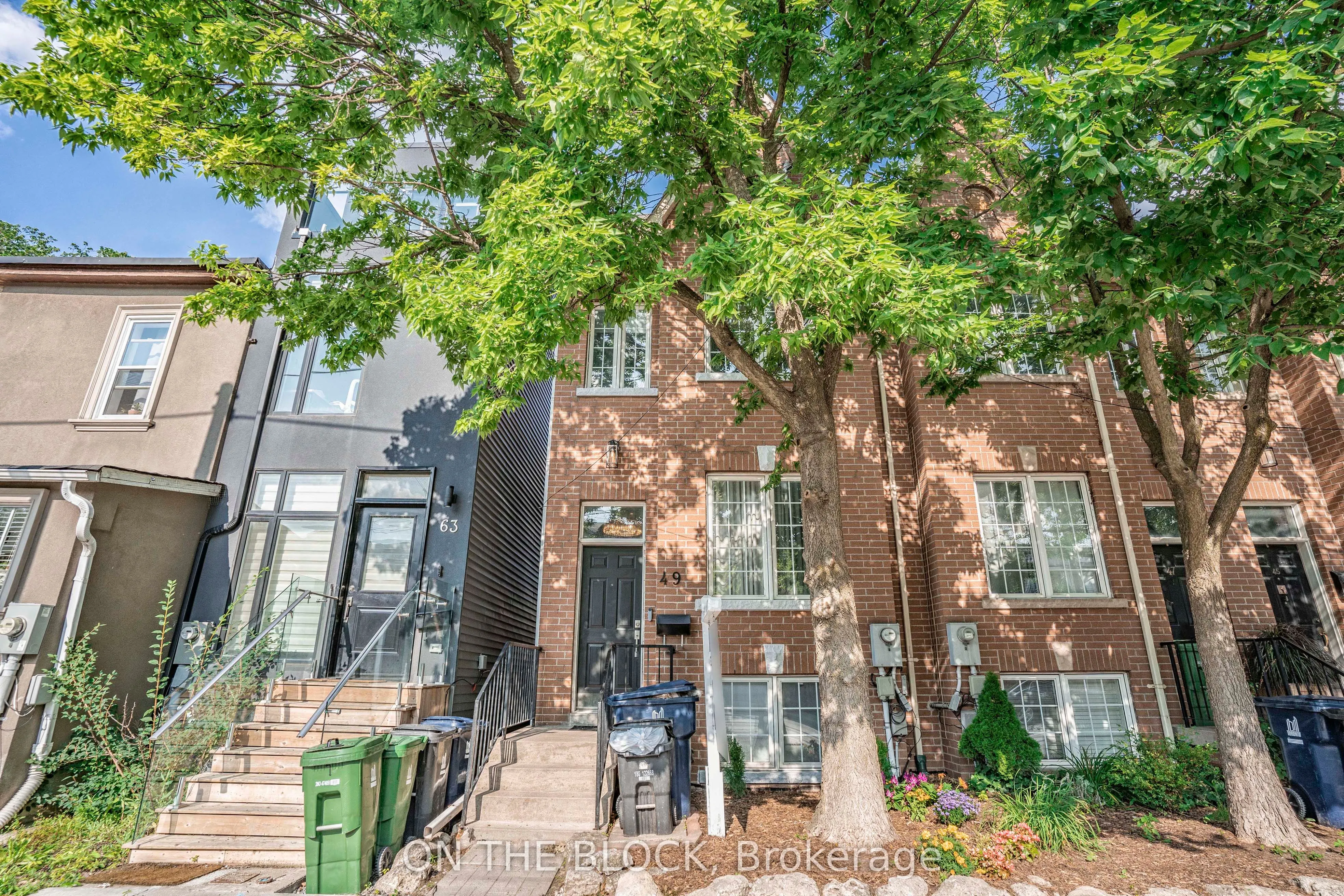 49 Leslie Street