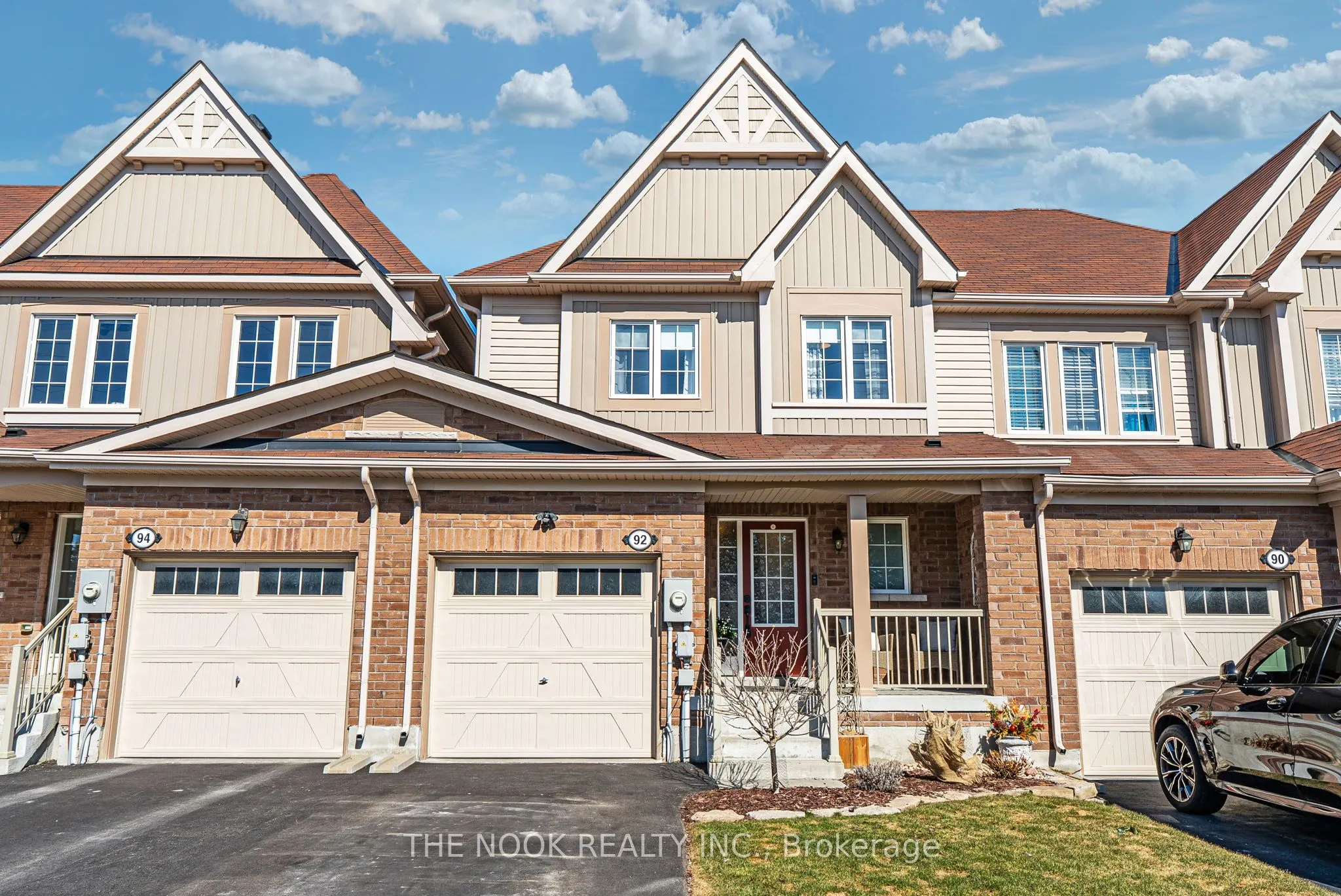 92 John Matthew Crescent