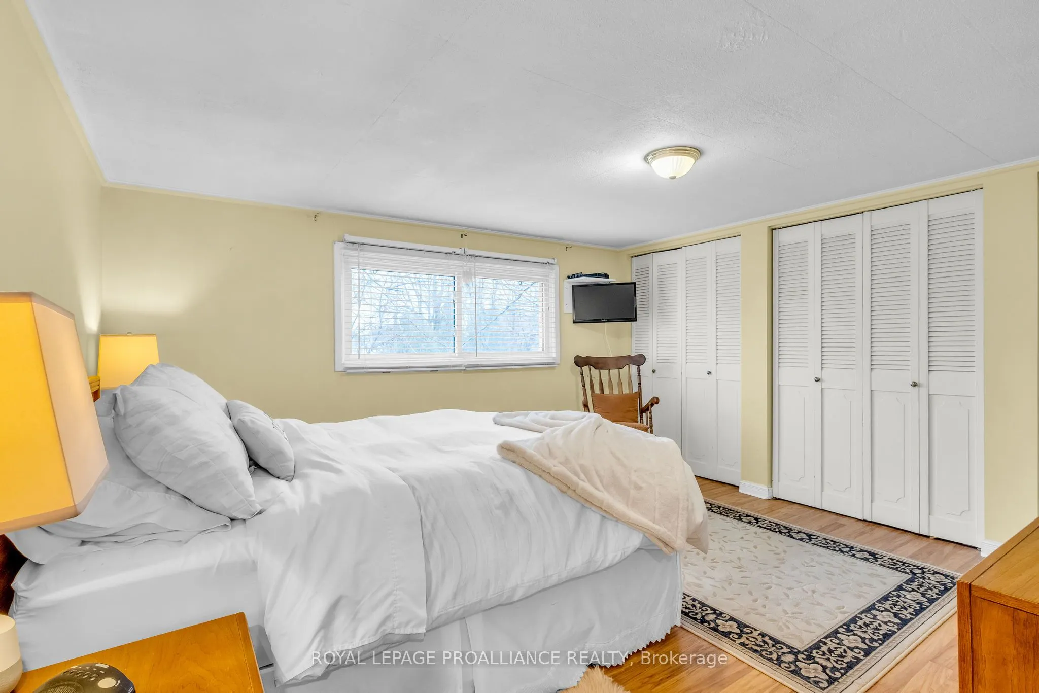 394 Sunset Boulevard