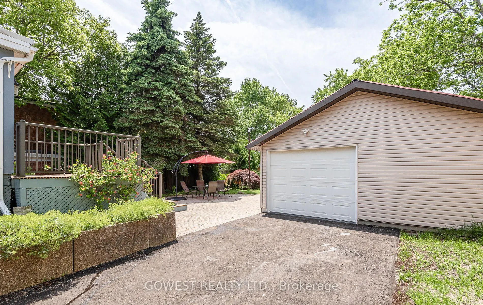 18 Atkinson Avenue
