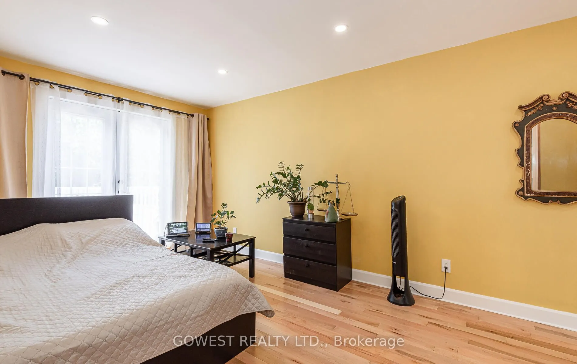18 Atkinson Avenue
