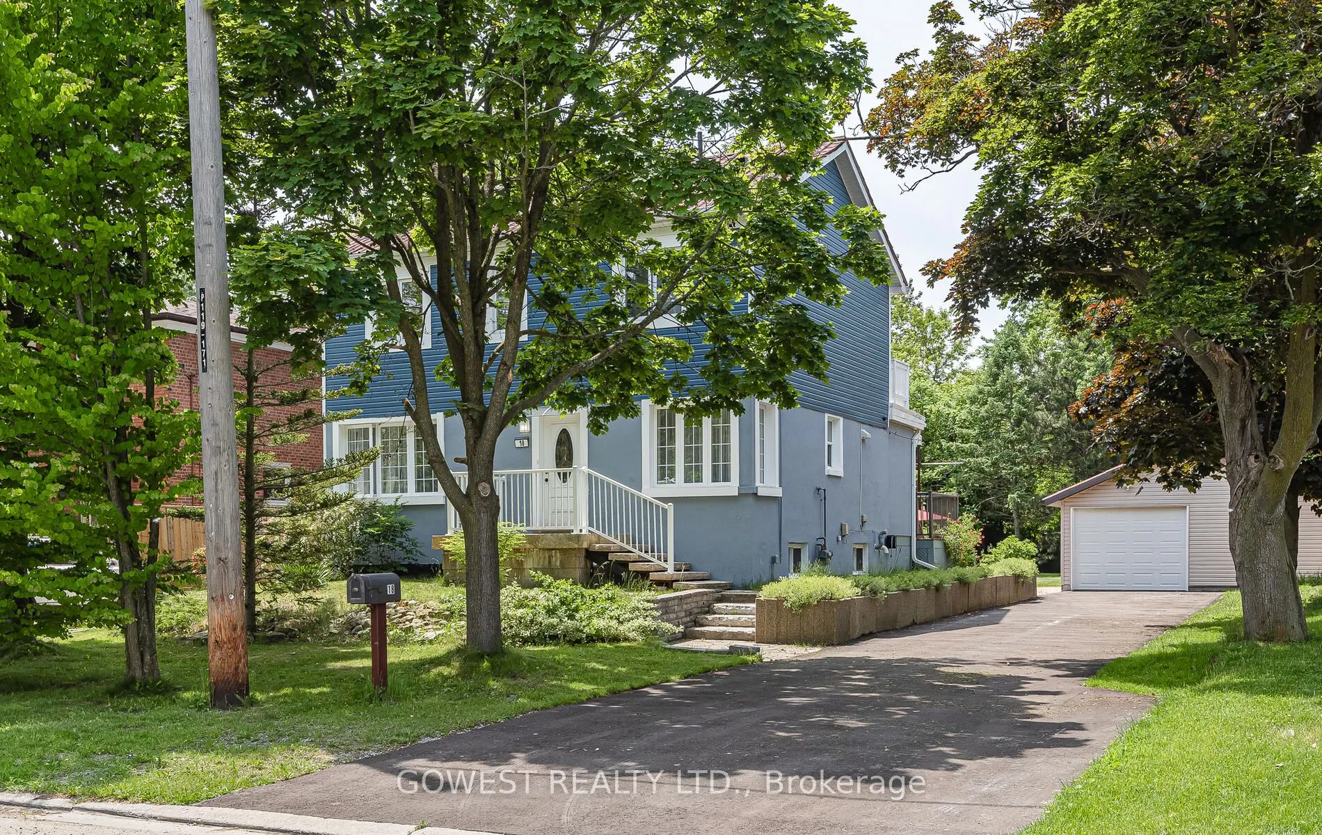 18 Atkinson Avenue