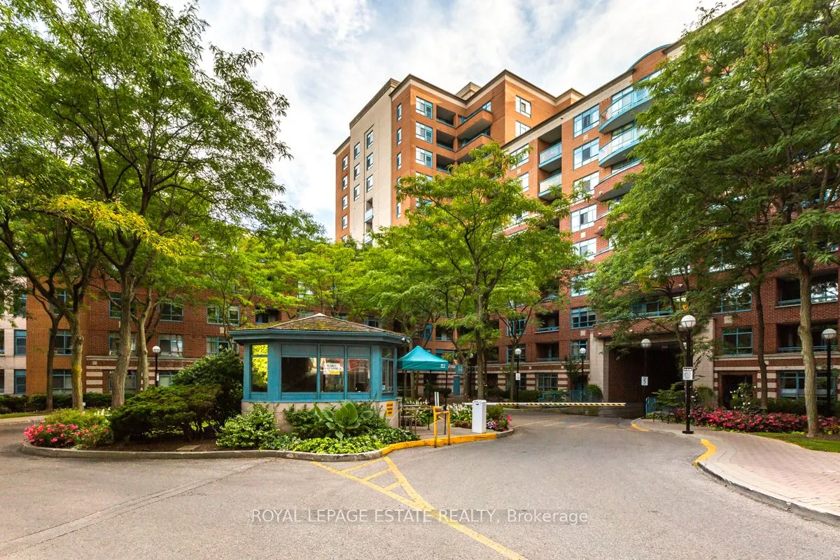 1091 Kingston Road, #813