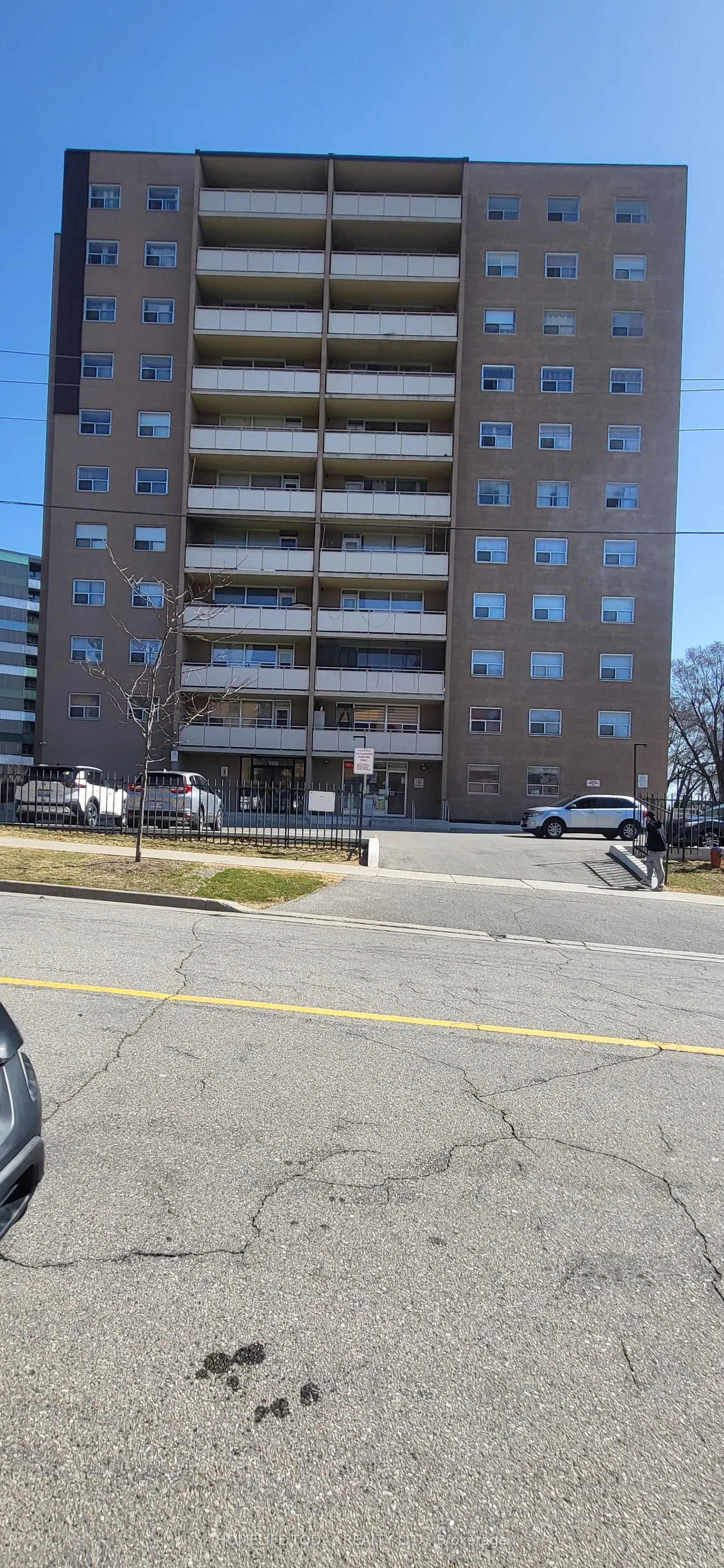 207 Galloway Road, #1103