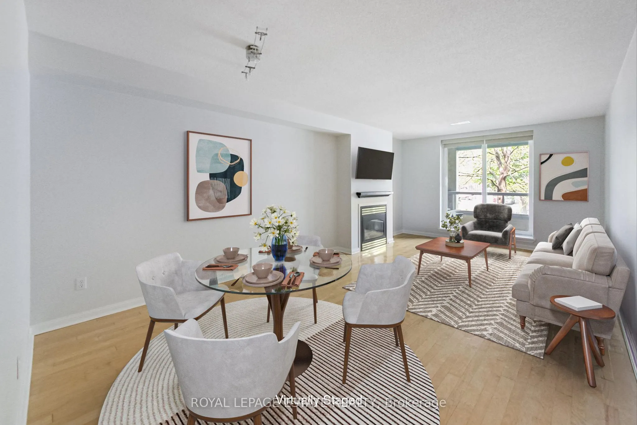 2365 Queen Street E, #202