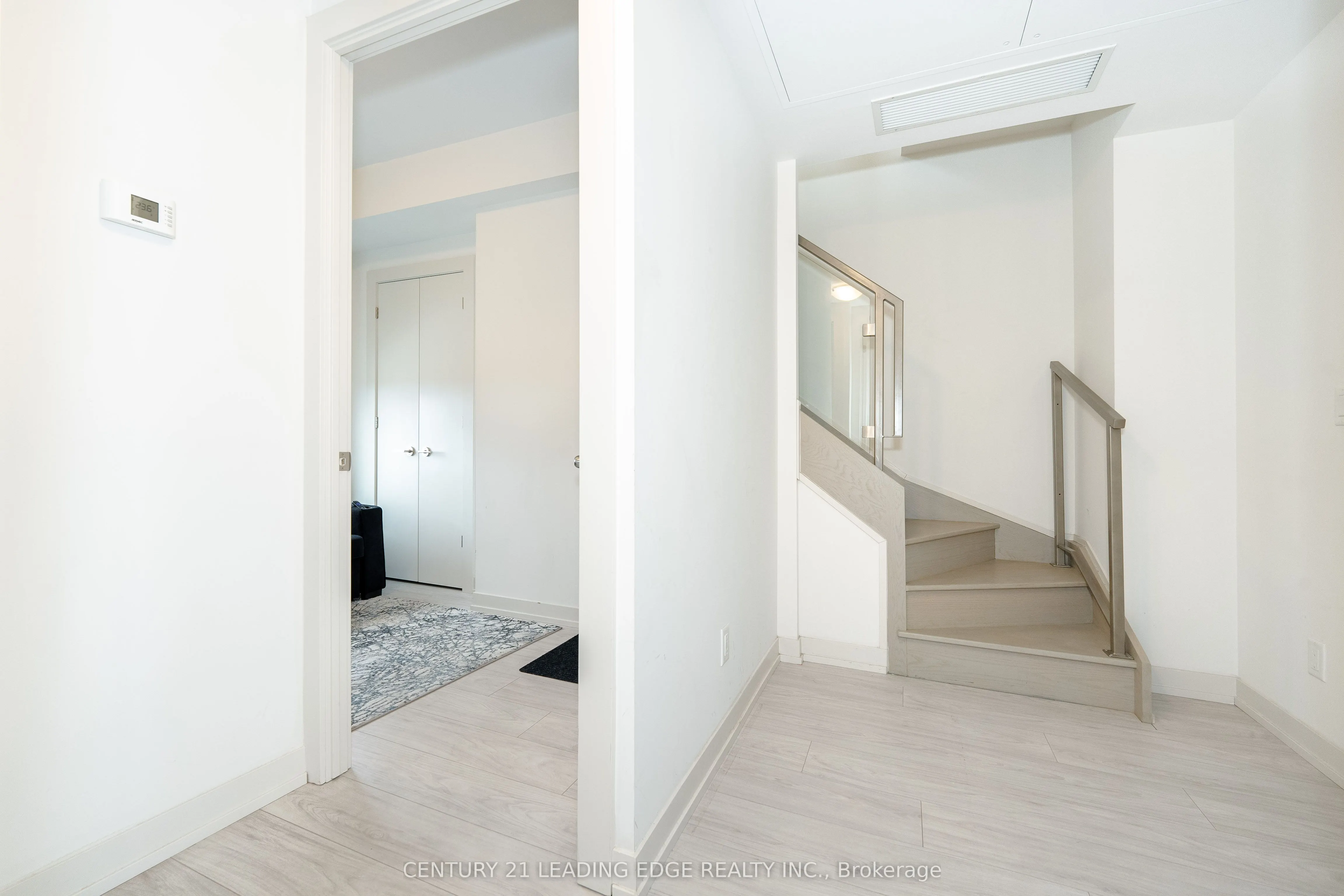 90 Glen Everest Road, #1003