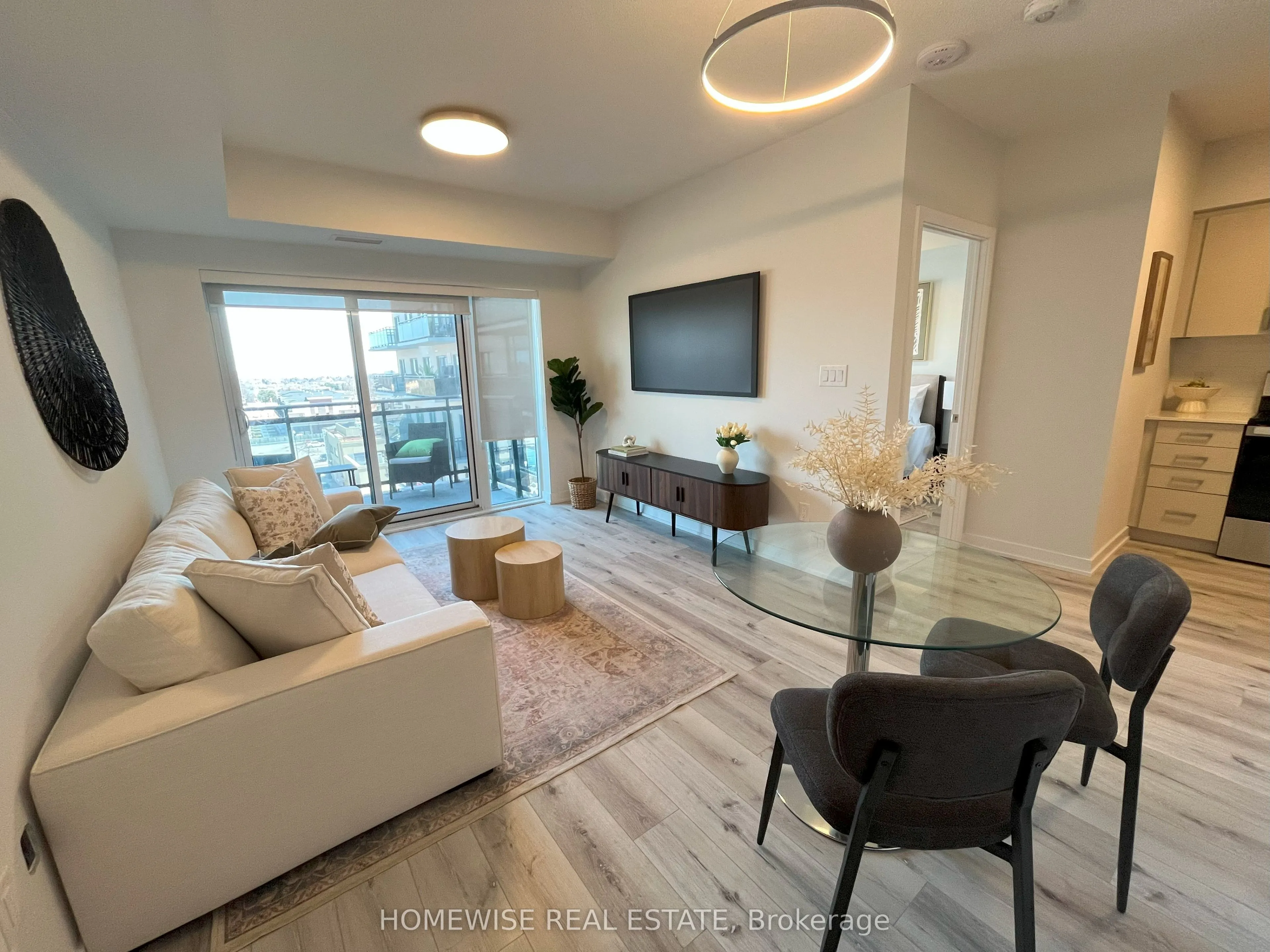 1475 Whites Road, #913