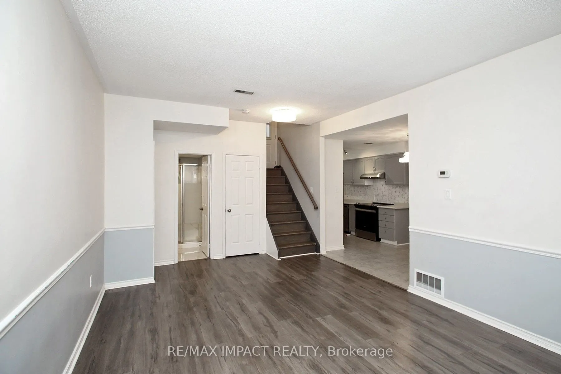11 Fenwick Avenue