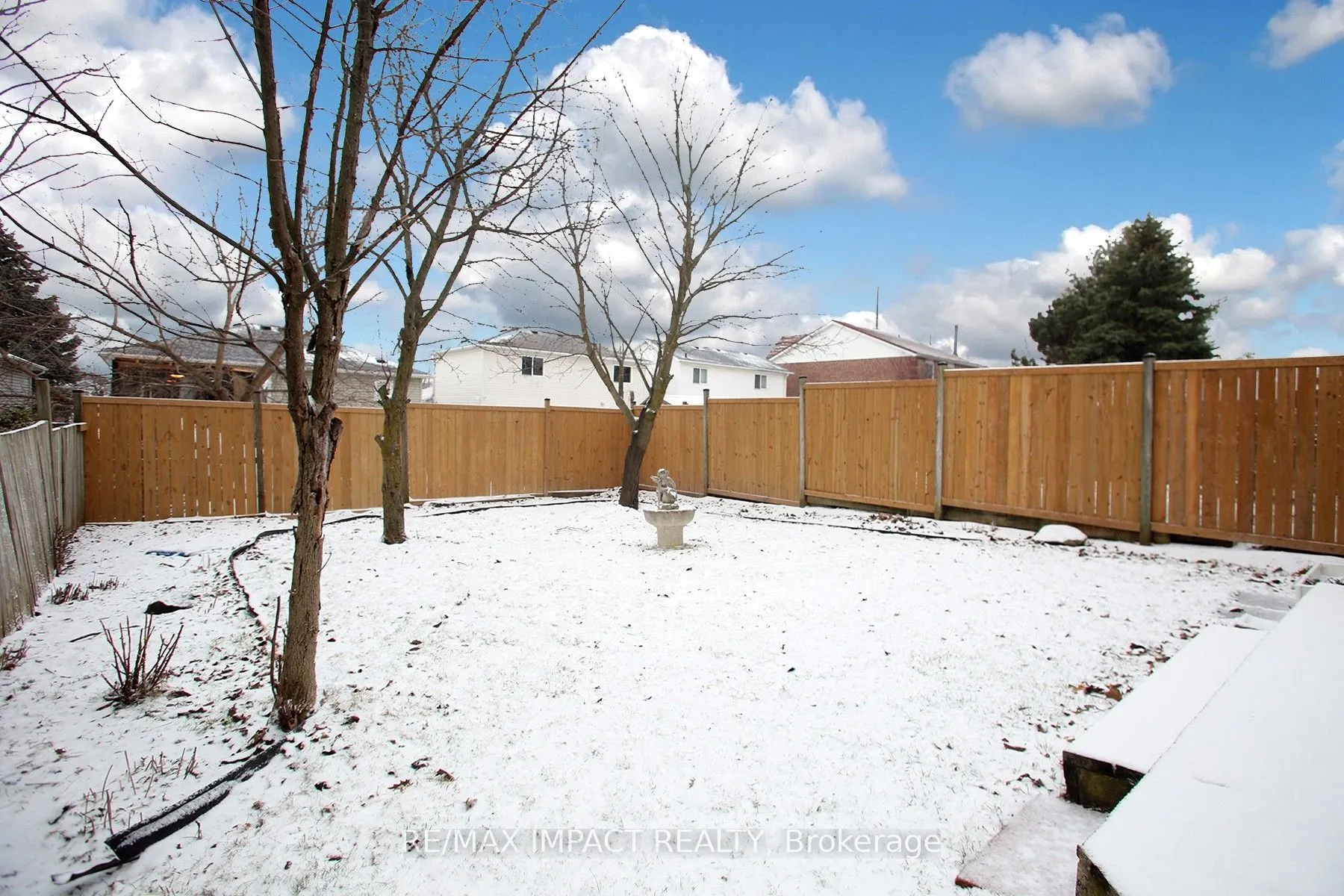11 Fenwick Avenue