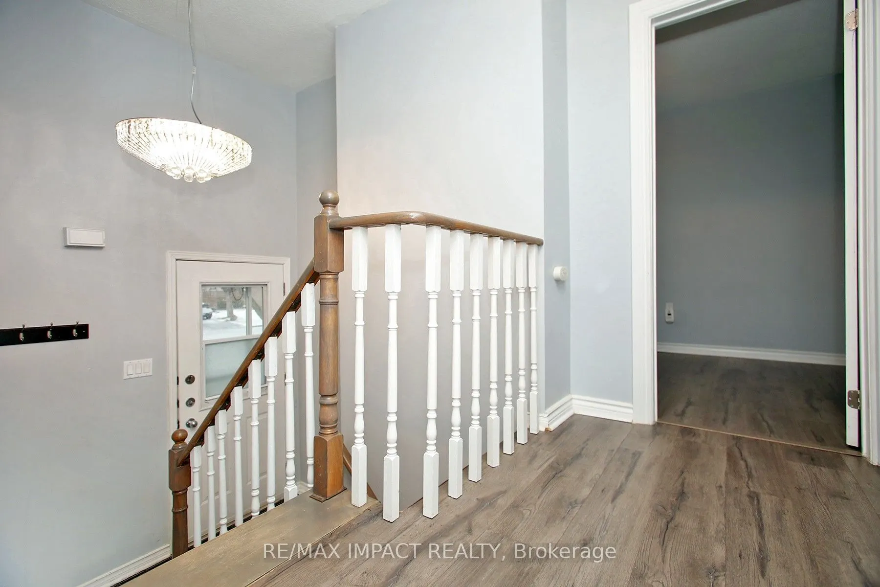 11 Fenwick Avenue