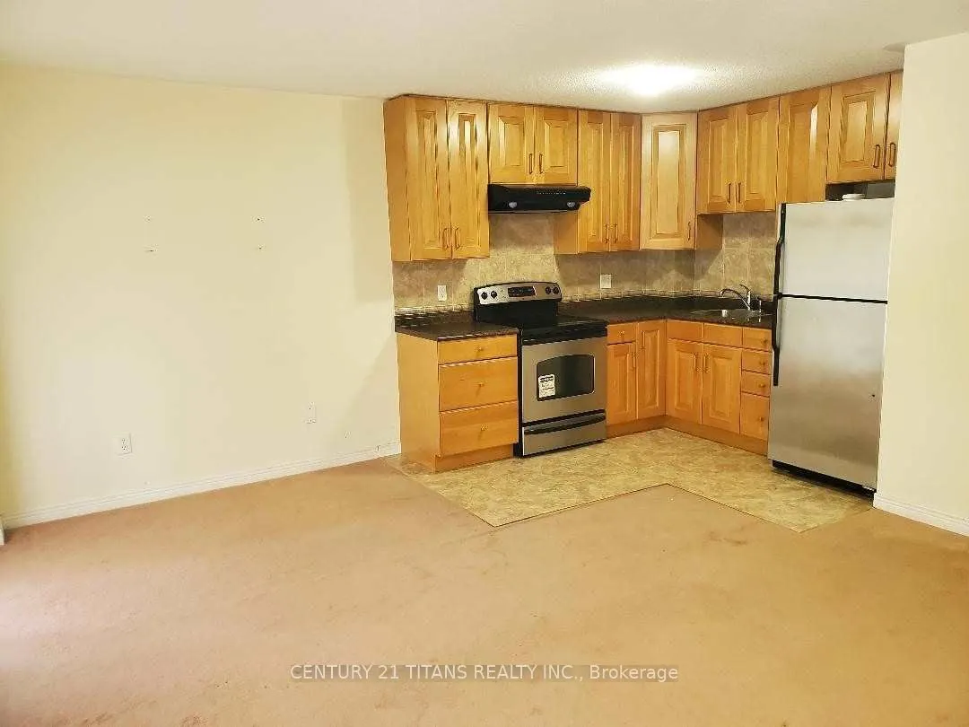 105 Wilkes Crescent