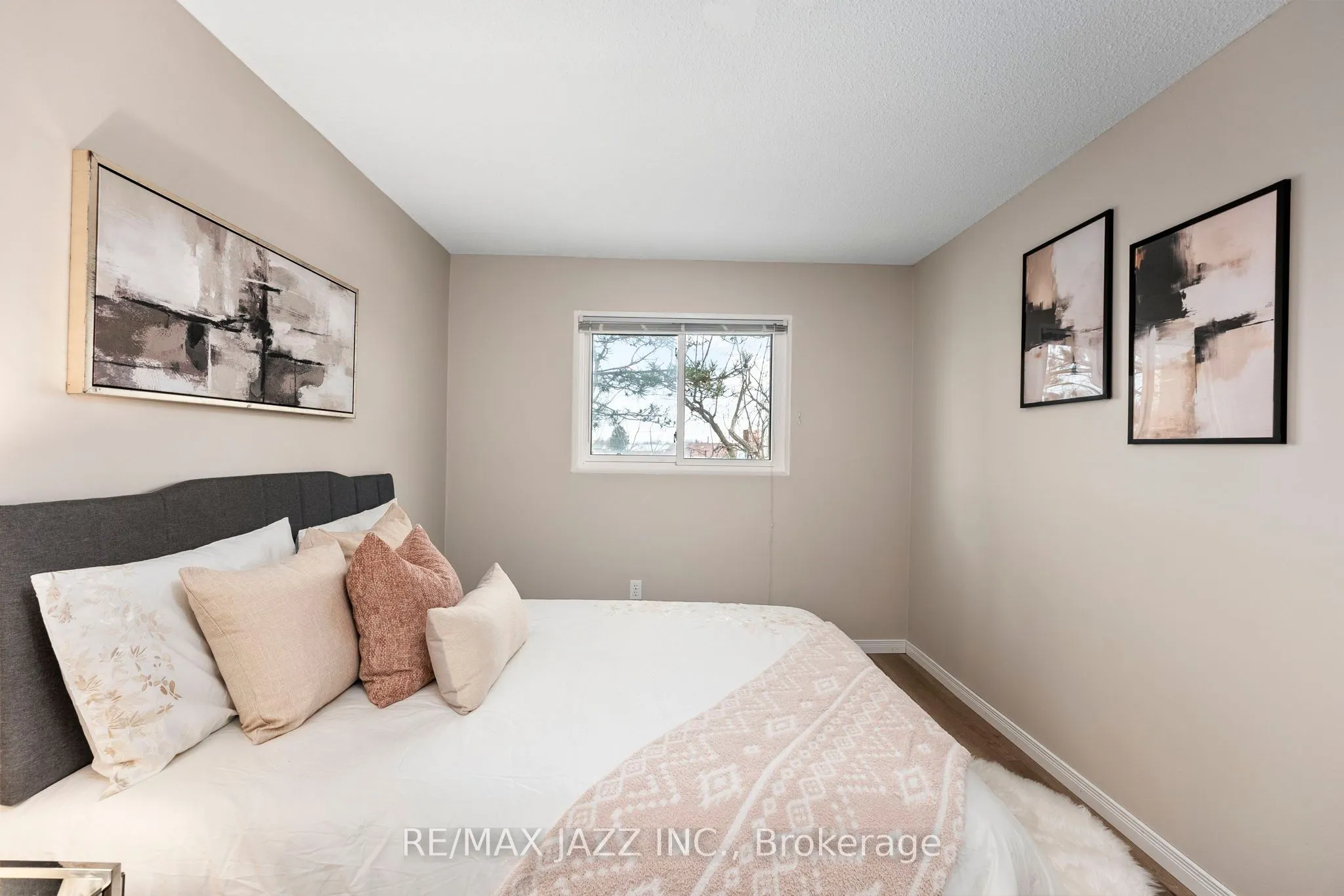 222 Pearson Street, #1