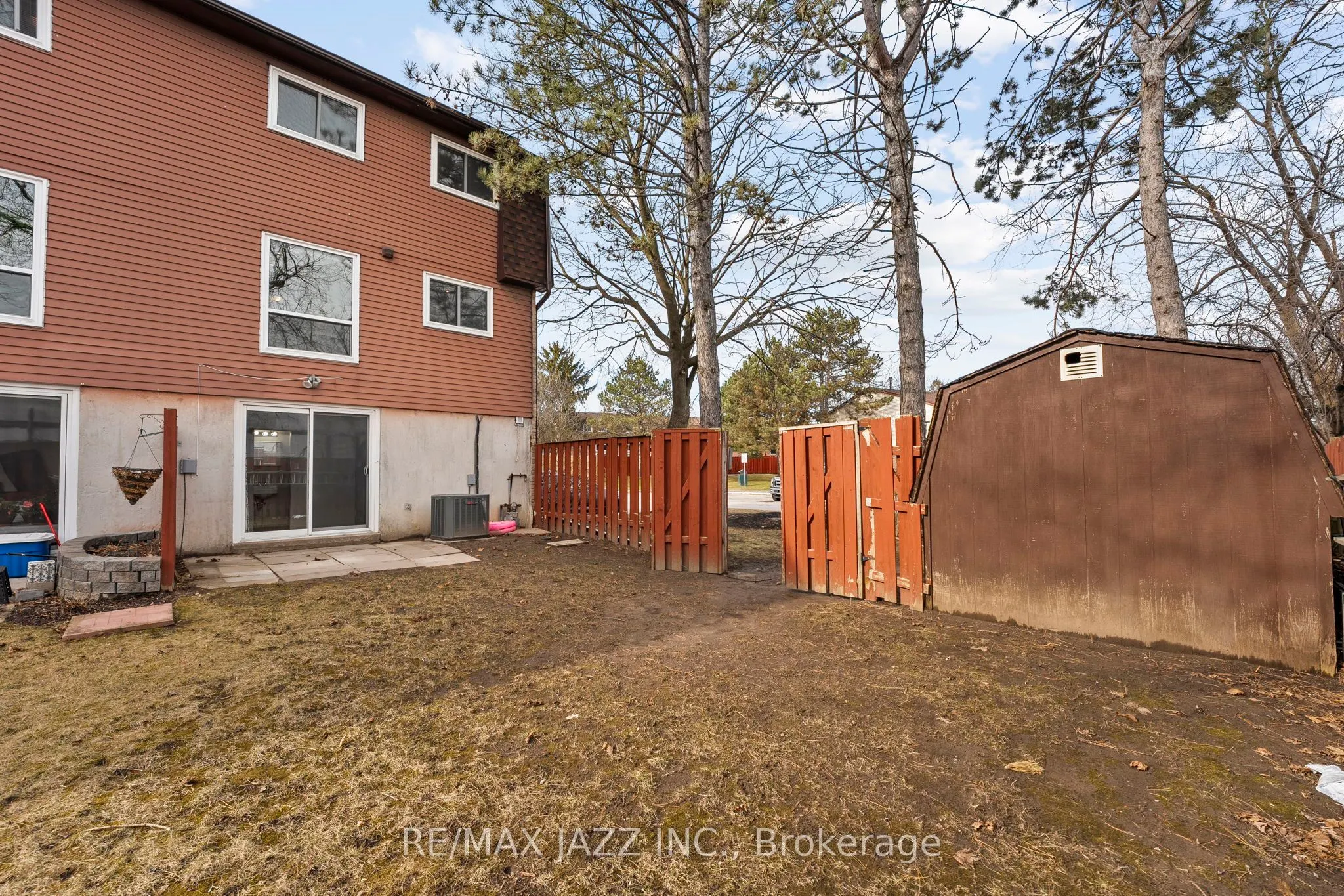 222 Pearson Street, #1