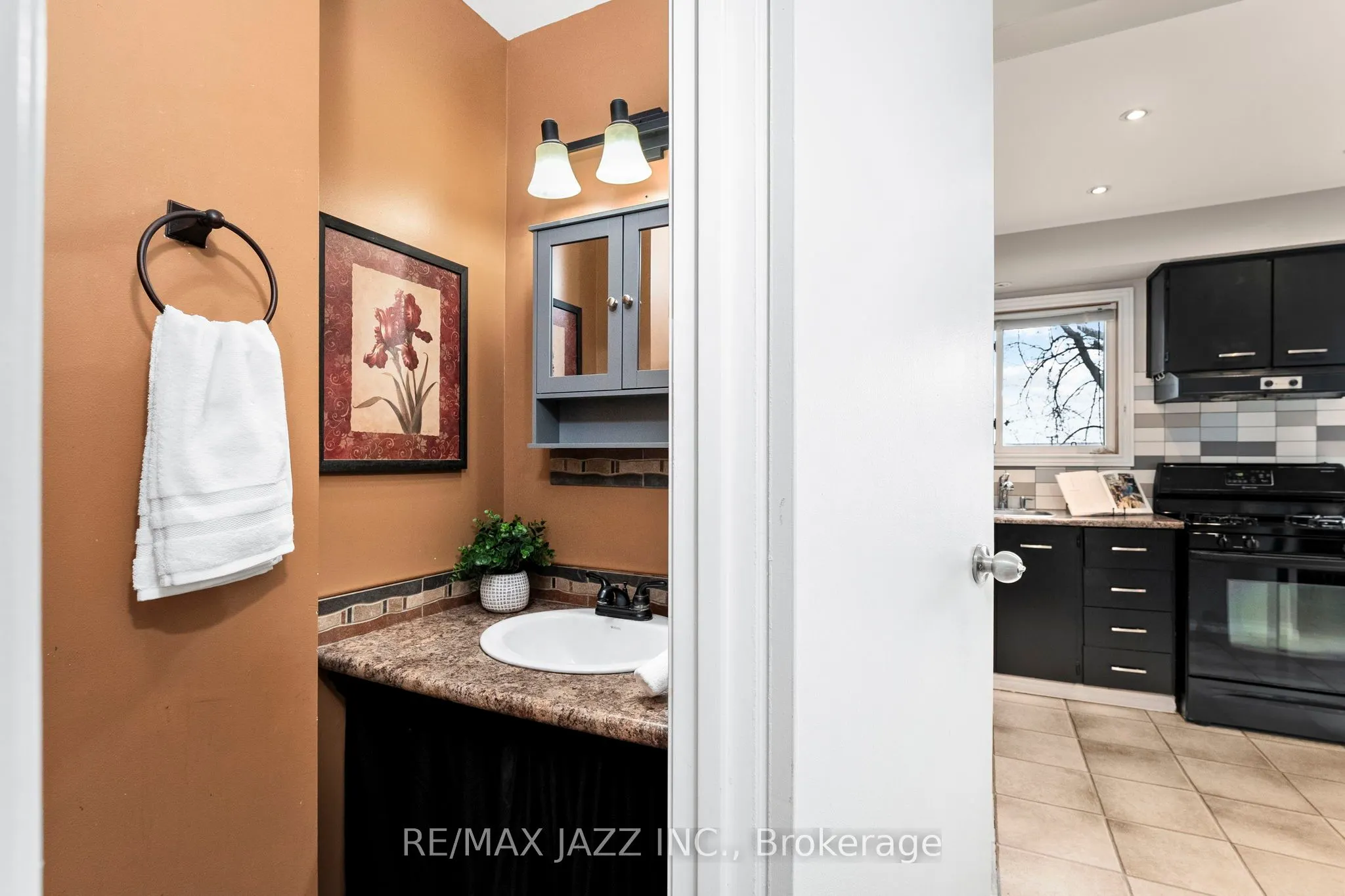 222 Pearson Street, #1