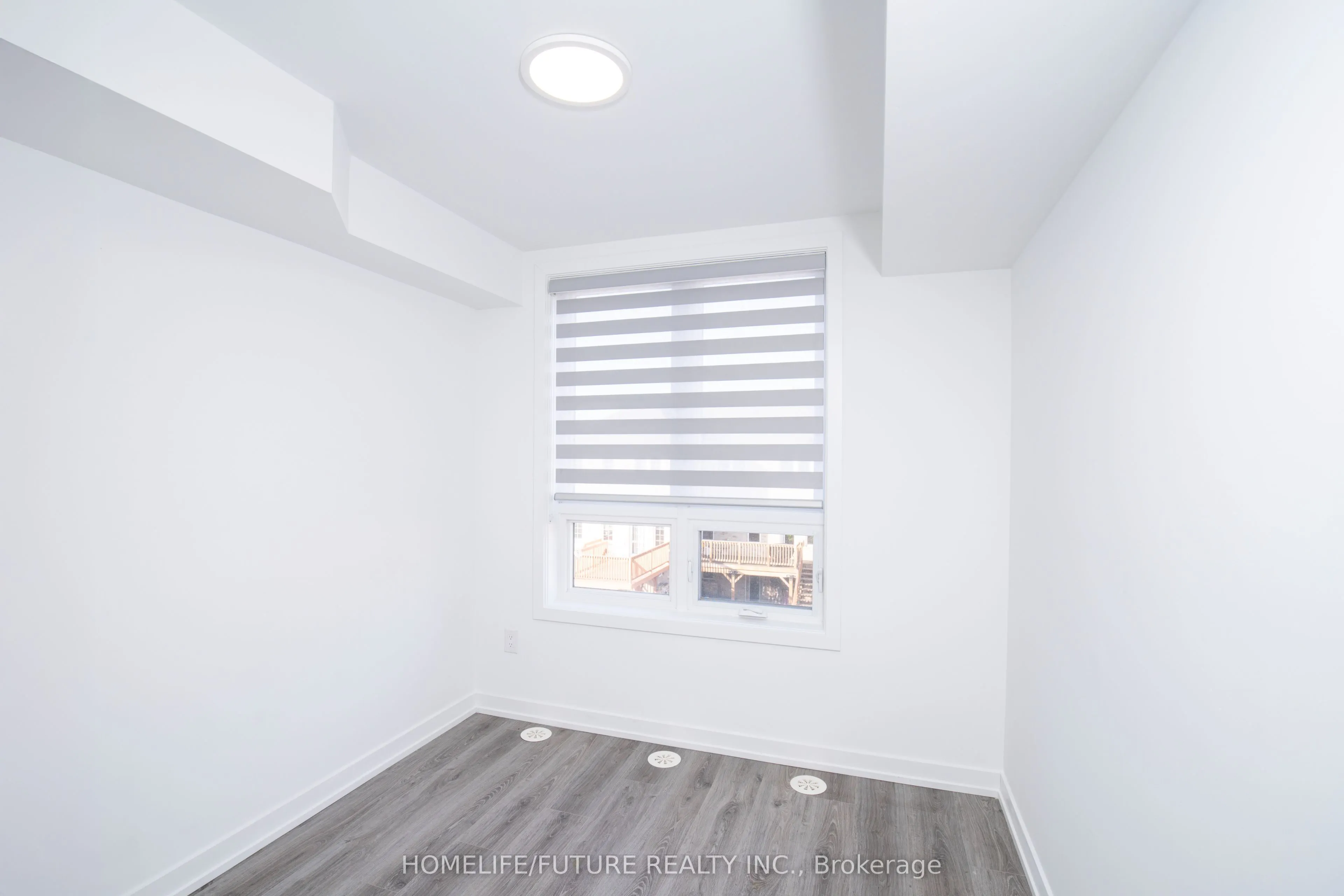 3686 St Clair Avenue E #105