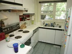 11 Quarry Court