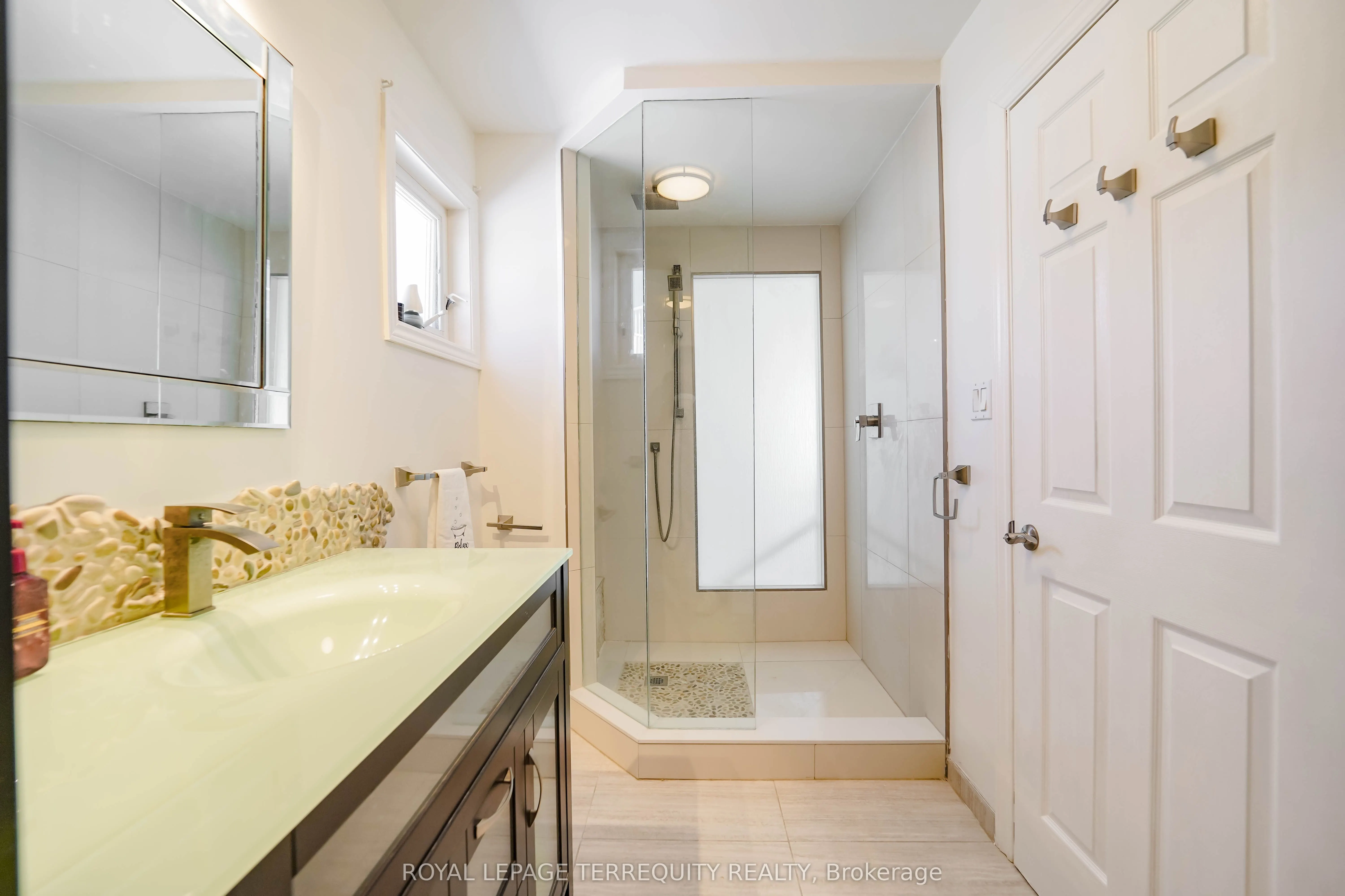 7 Brimley Road S, #1