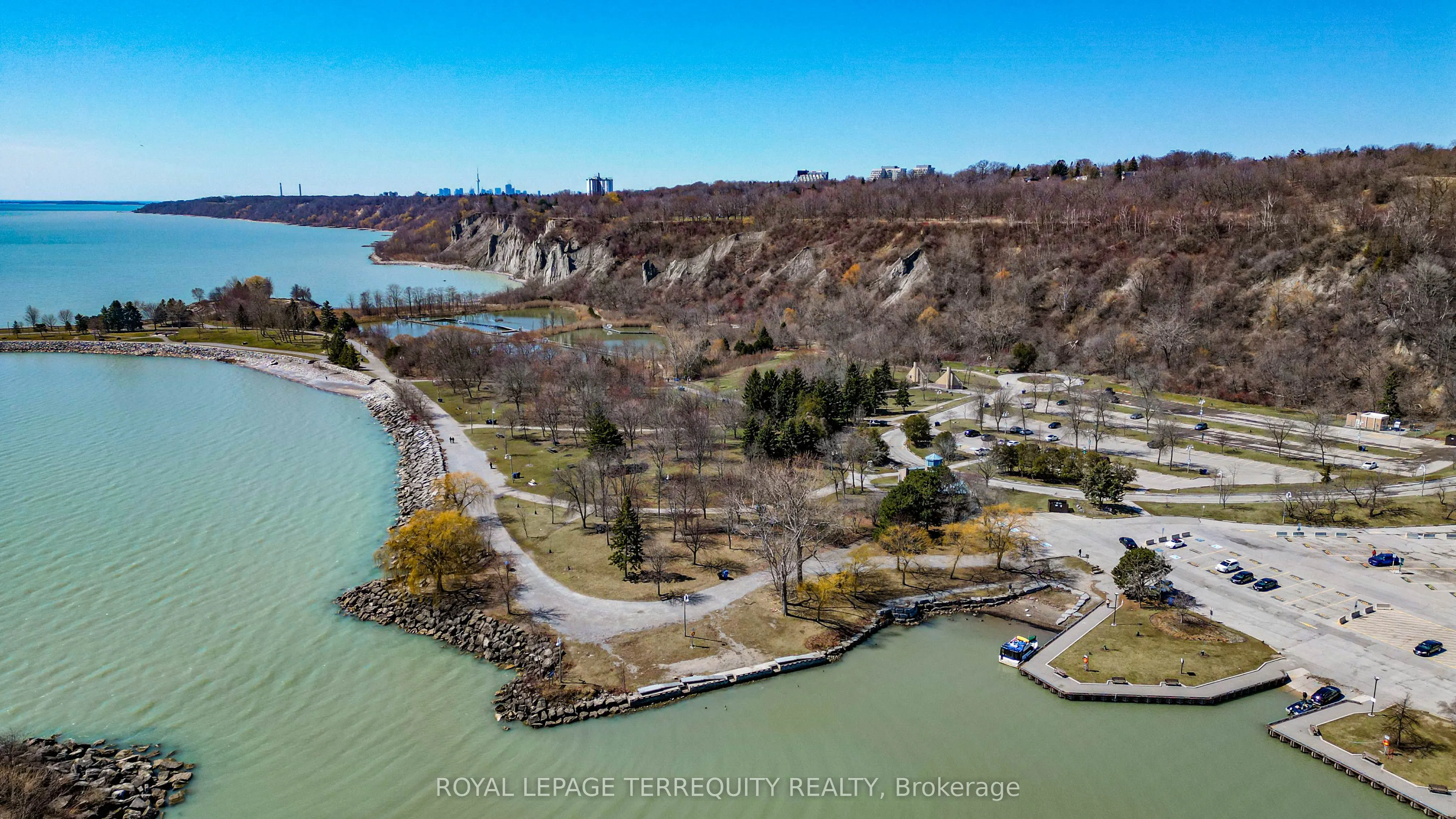 7 Brimley Road S, #1