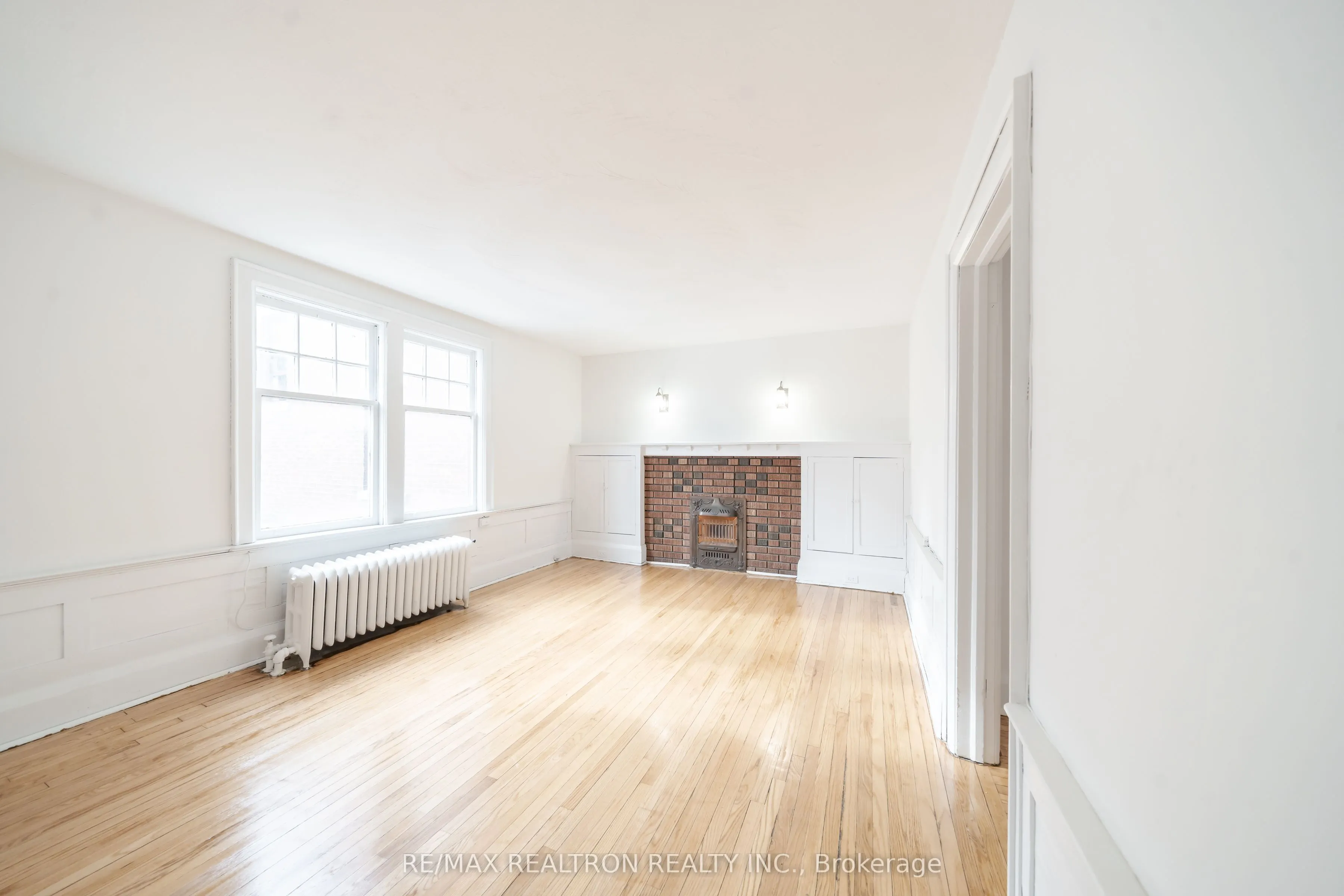 8 Kingston Road, #56