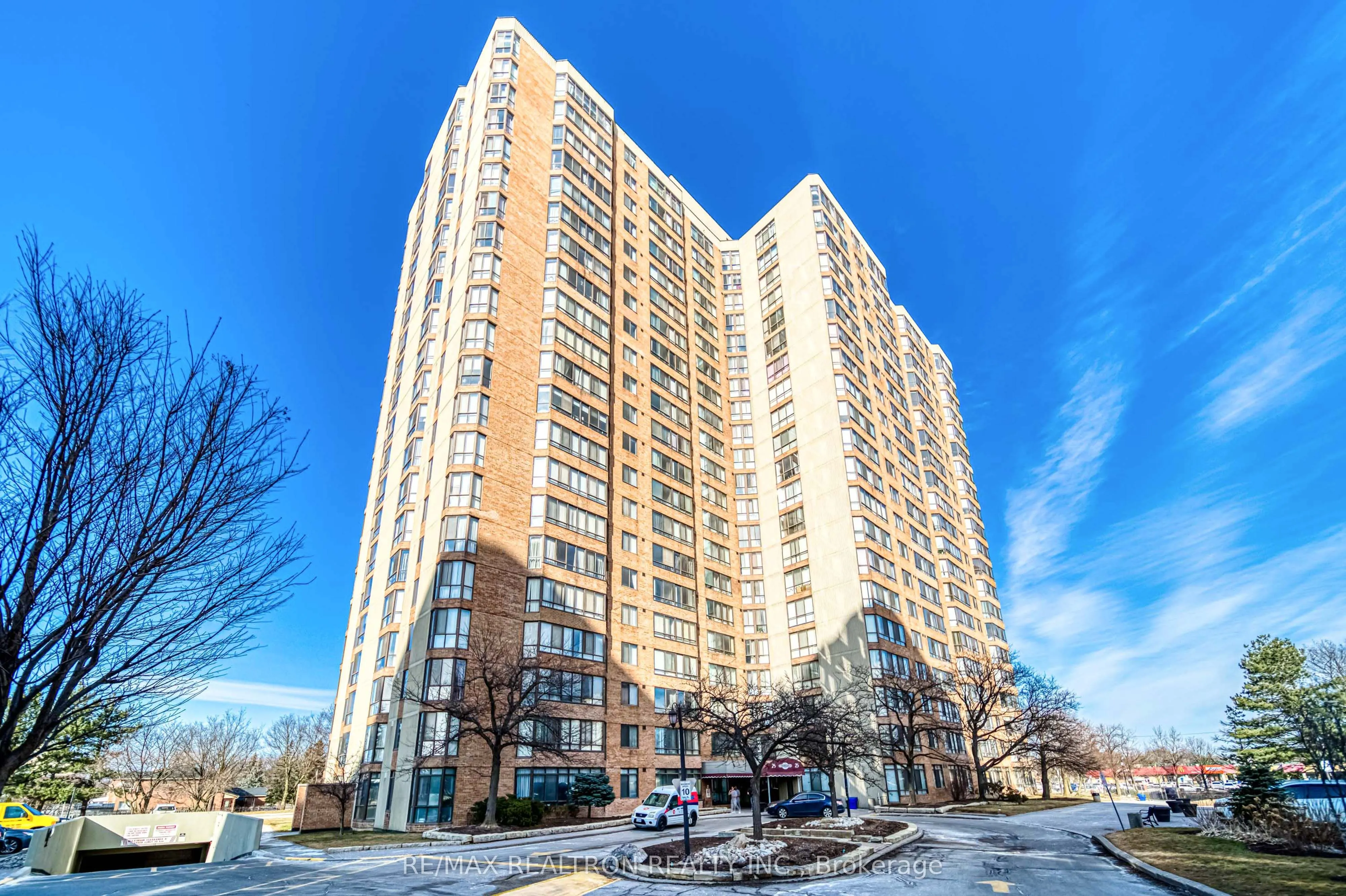 25 Bamburgh Circle, #1029