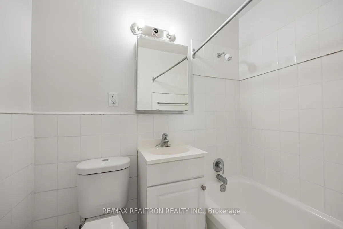 165 Cosburn Avenue #307