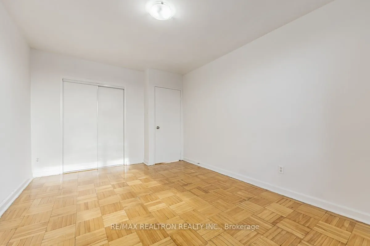 165 Cosburn Avenue #307