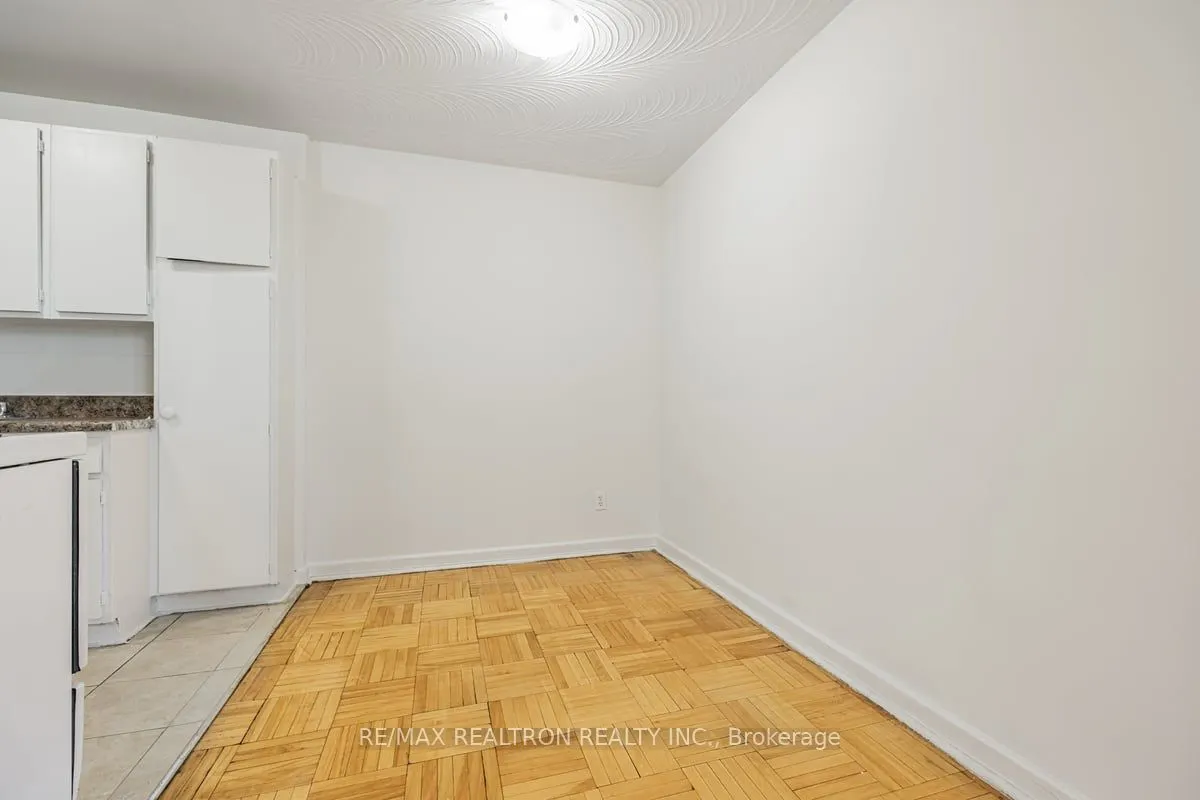 165 Cosburn Avenue #307