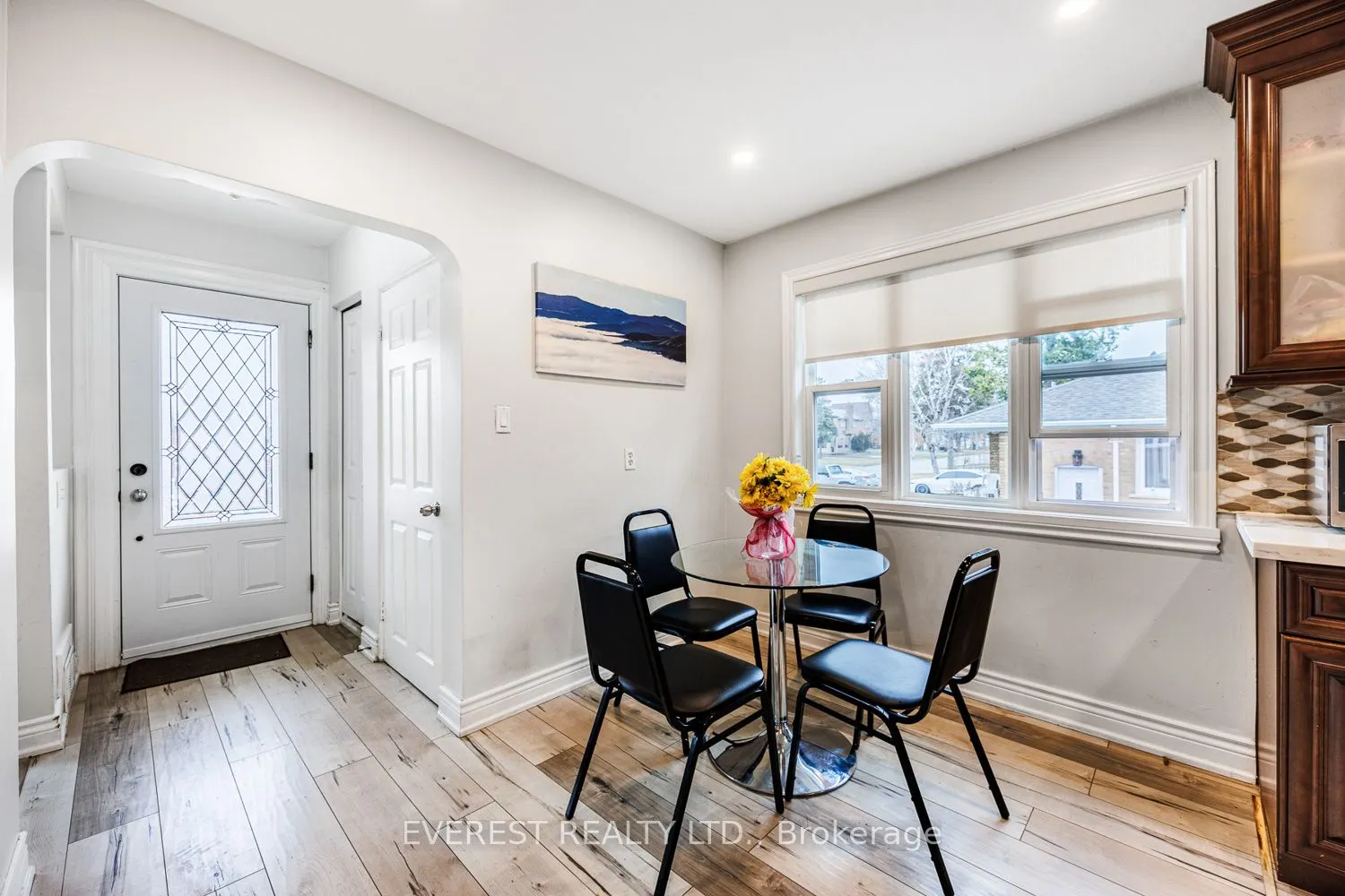91 Hart Avenue