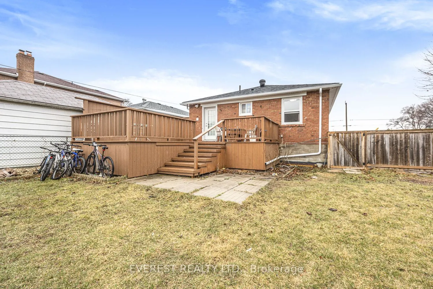91 Hart Avenue