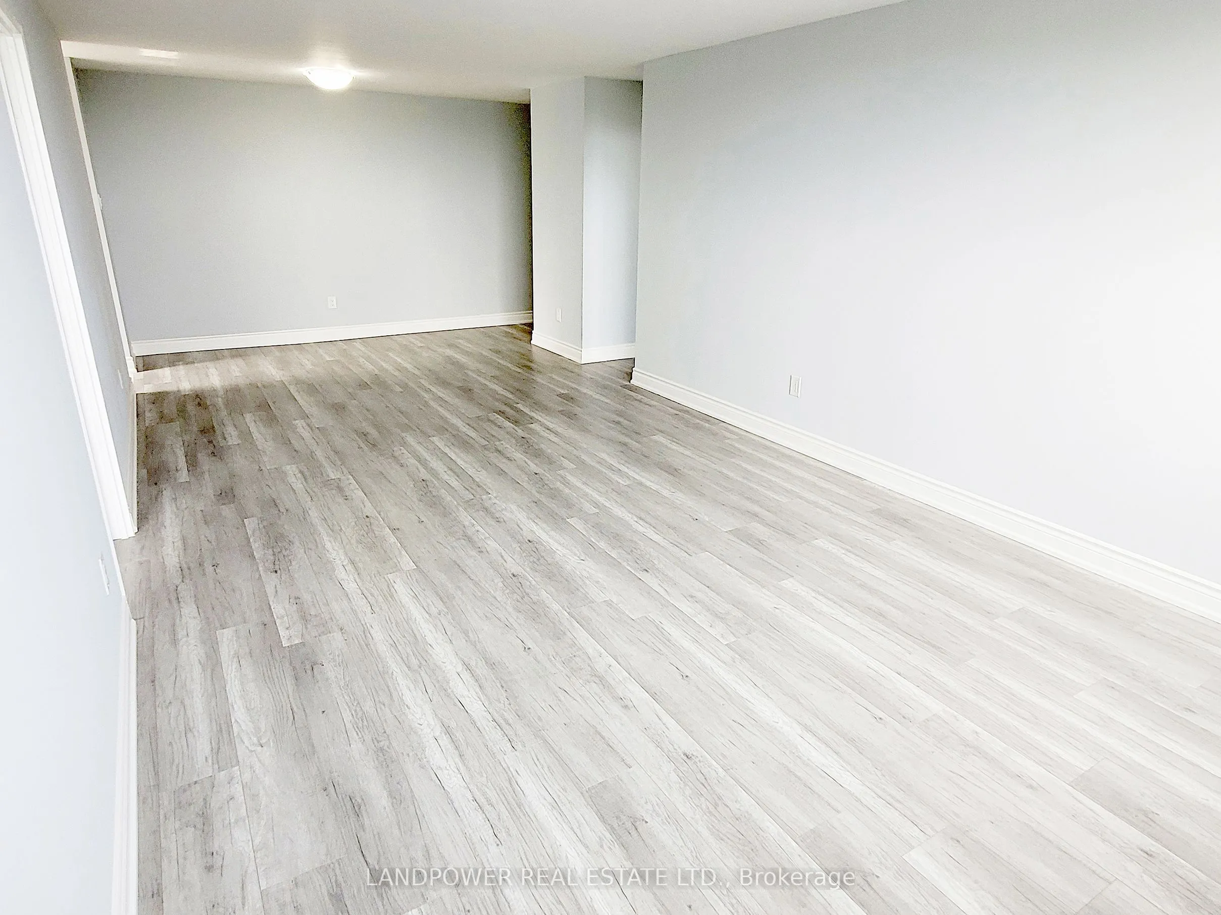 10 Tapscott Road, #1011