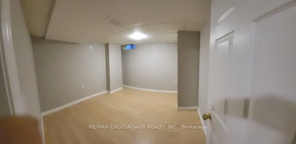 22 Goya Crescent