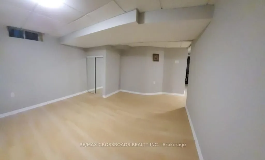 22 Goya Crescent