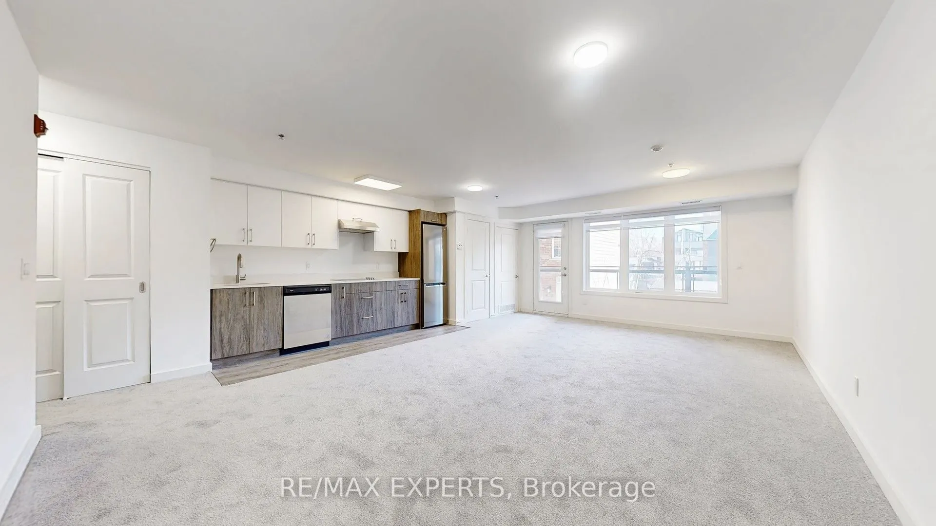 45 Connaught Avenue #203