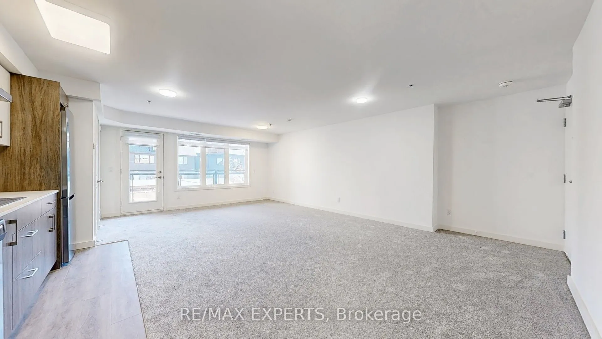 45 Connaught Avenue #203