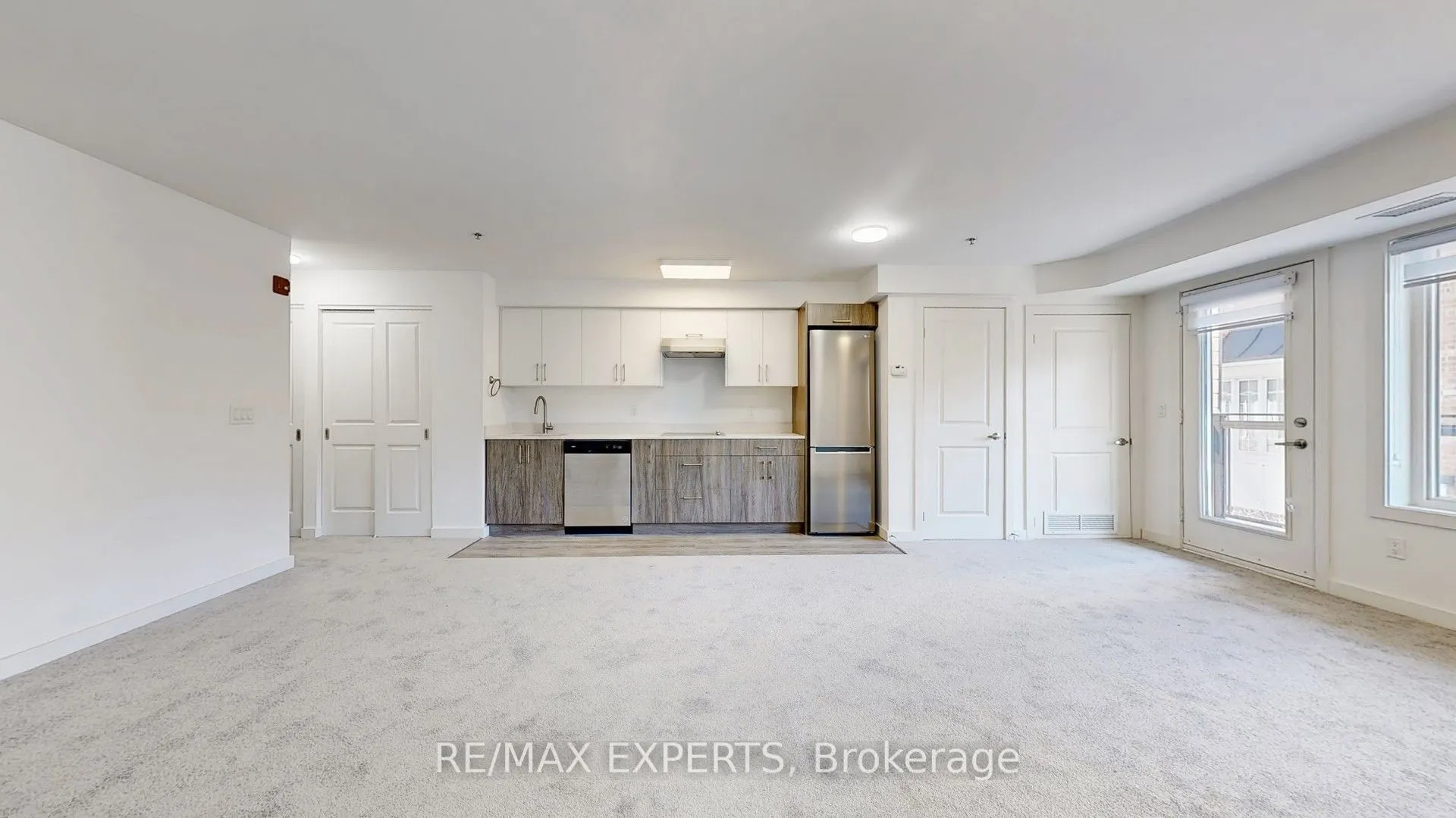 45 Connaught Avenue #203
