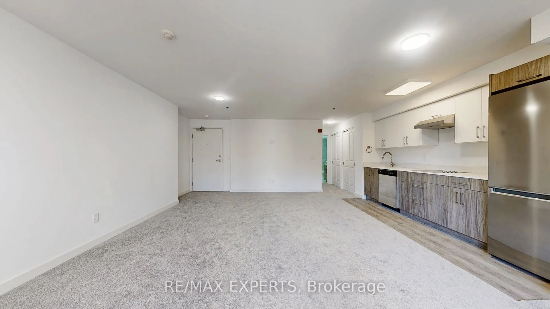 45 Connaught Avenue #203