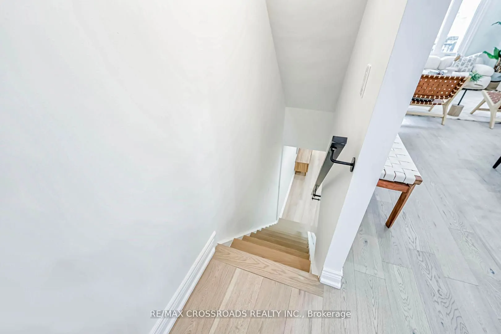 548 Glebeholme Boulevard