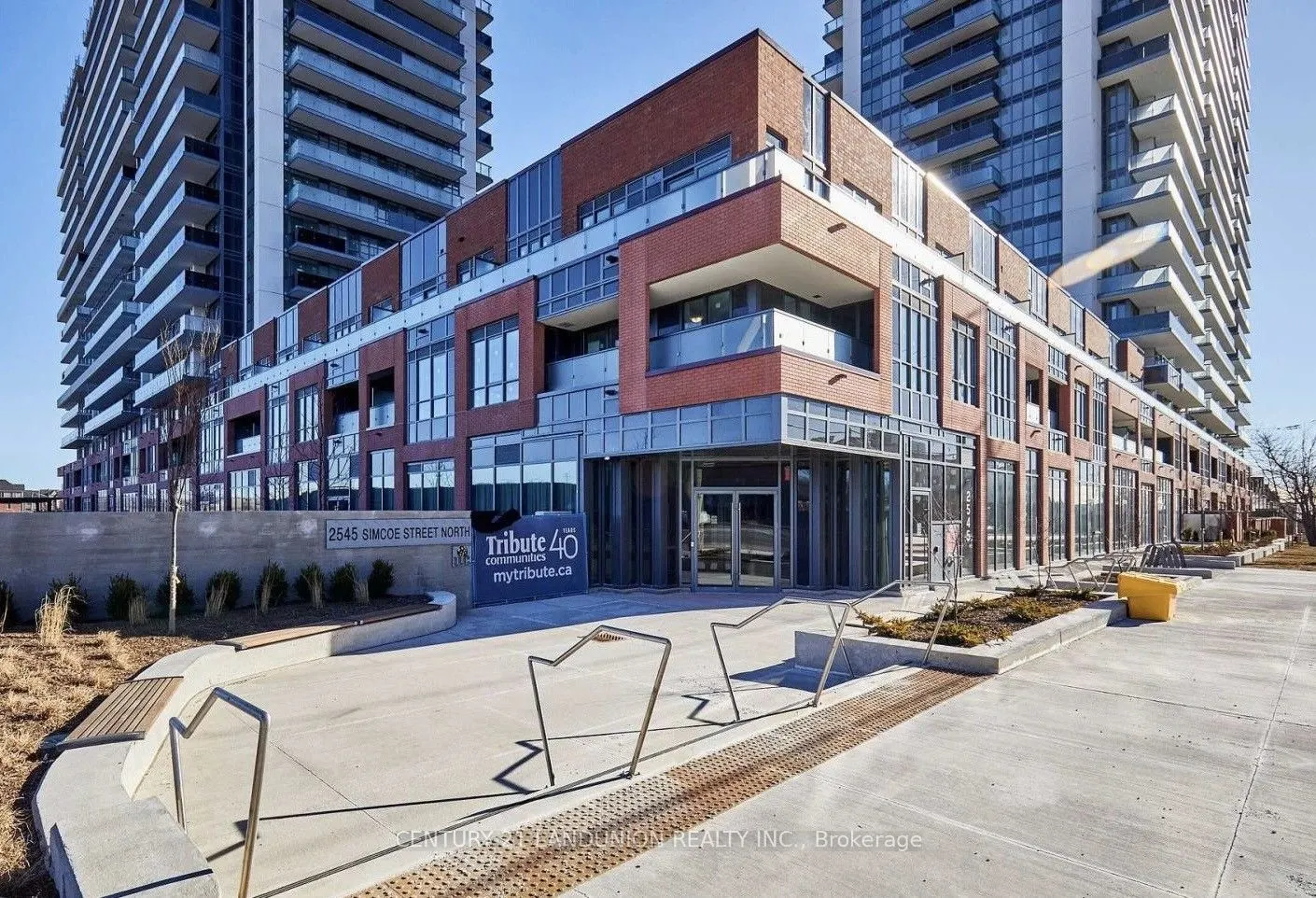 2545 Simcoe Street N, #2019