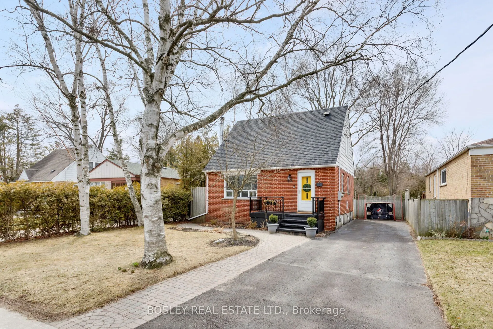 12 Homestead Road