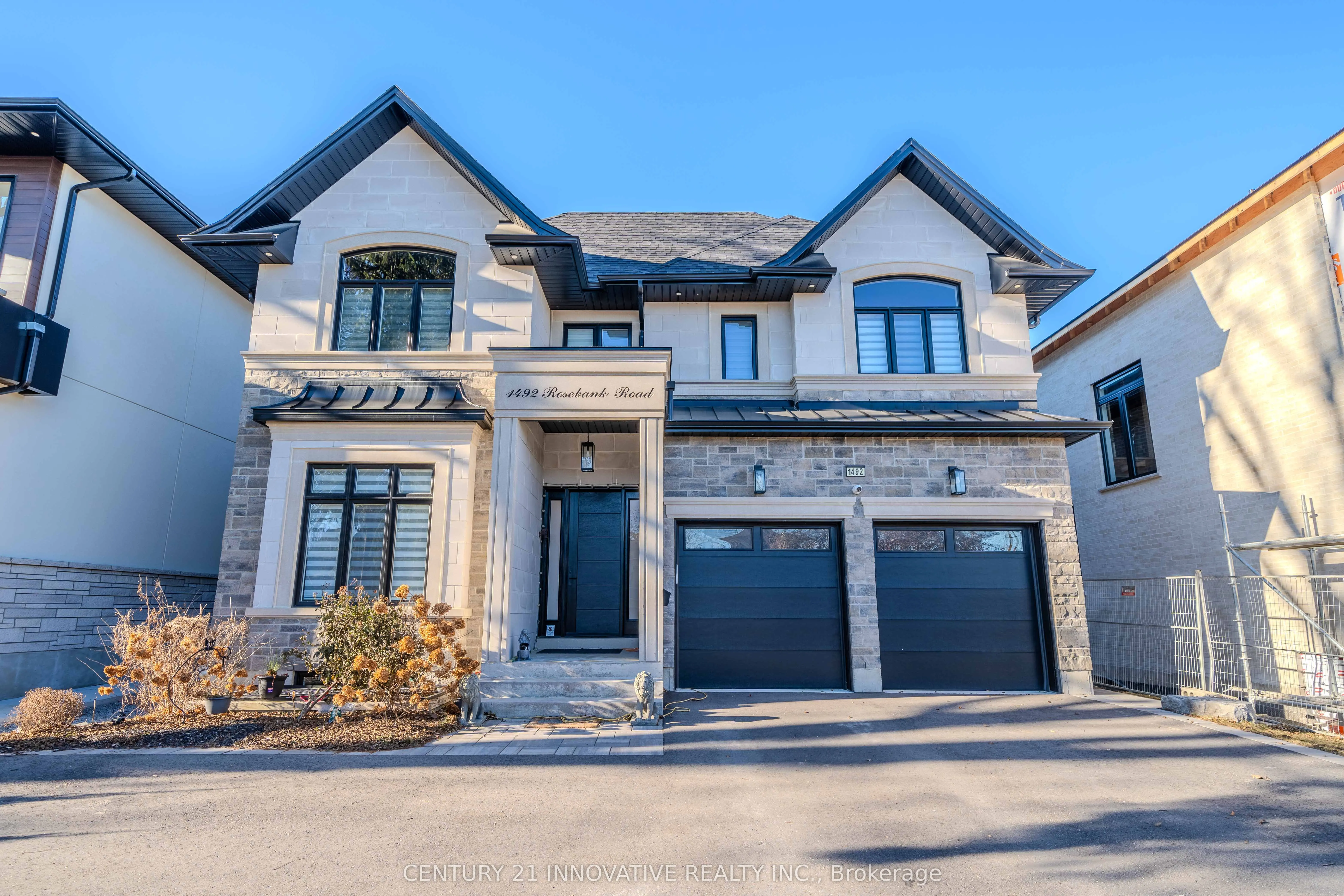 1492 Rosebank Road
