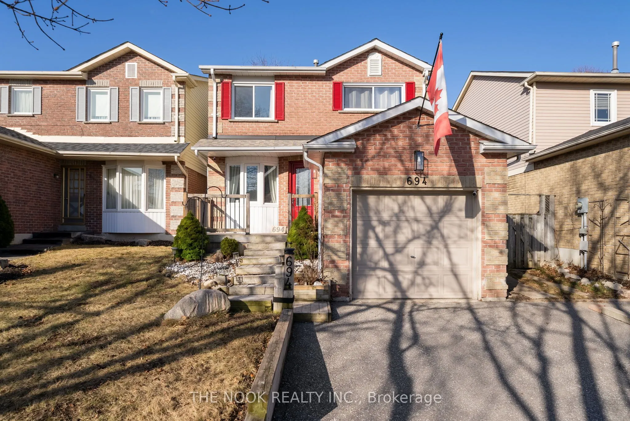 694 Sugar Maple Crescent