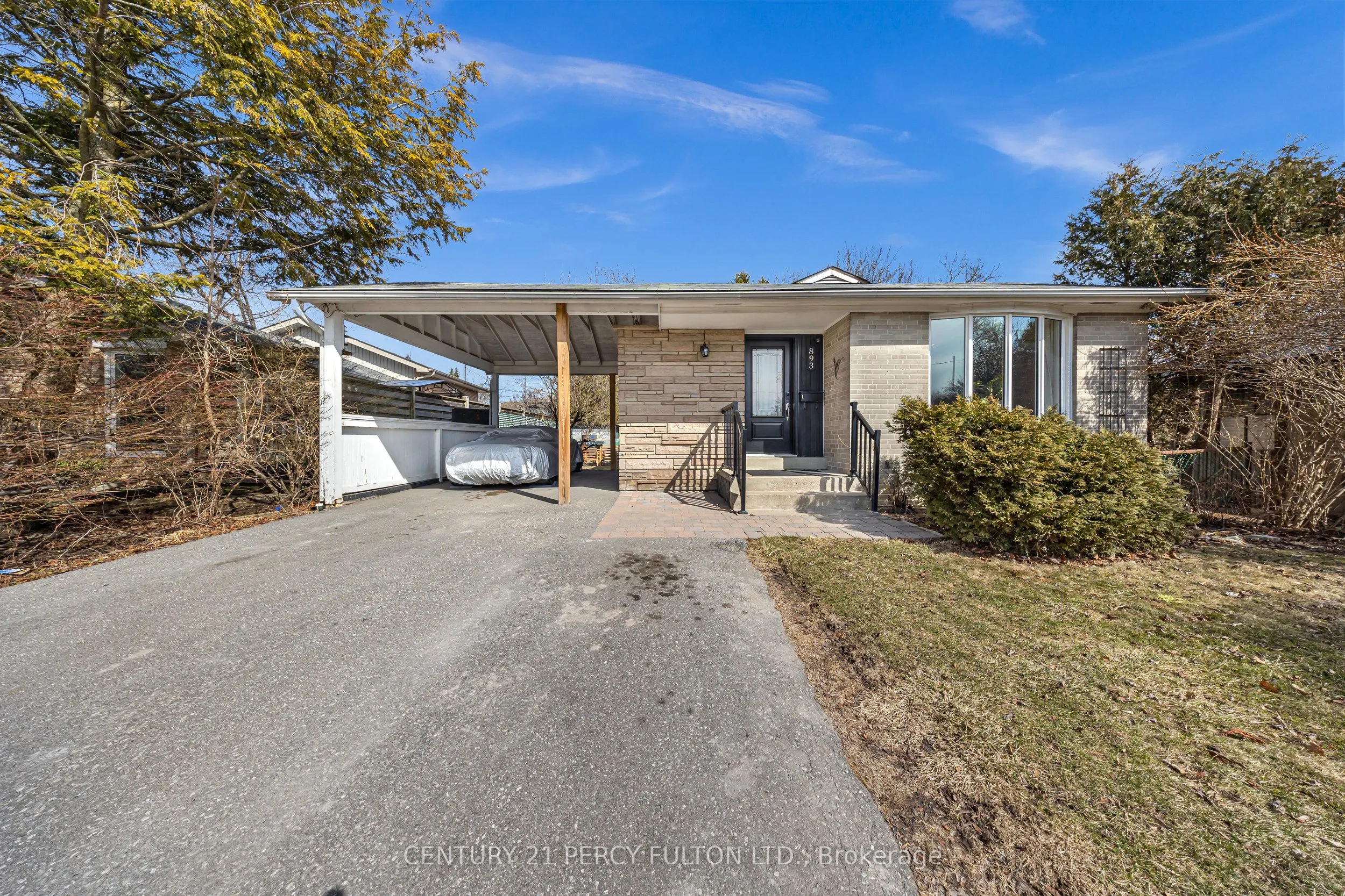 893 Douglas Avenue
