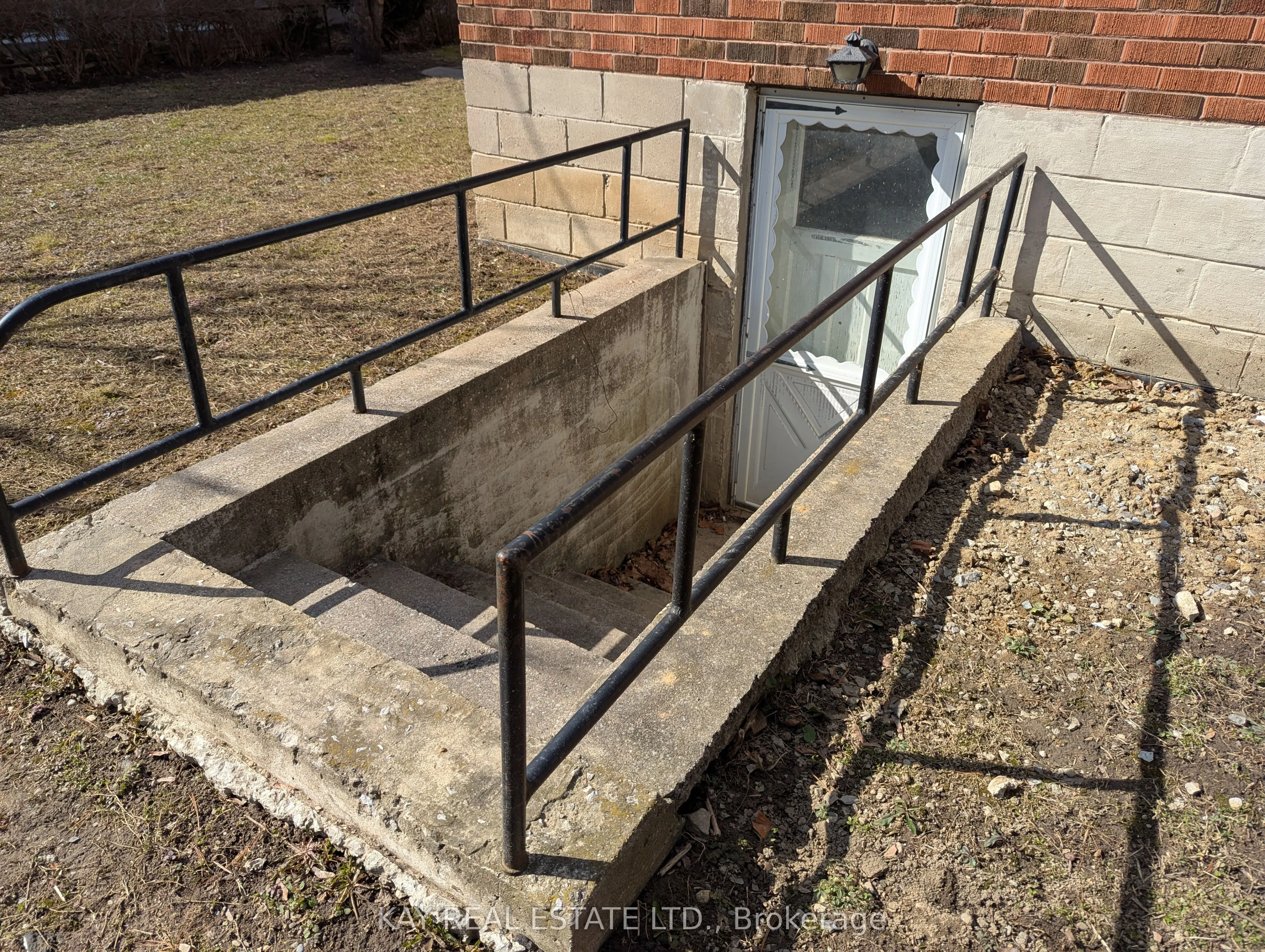 9 Romana Drive
