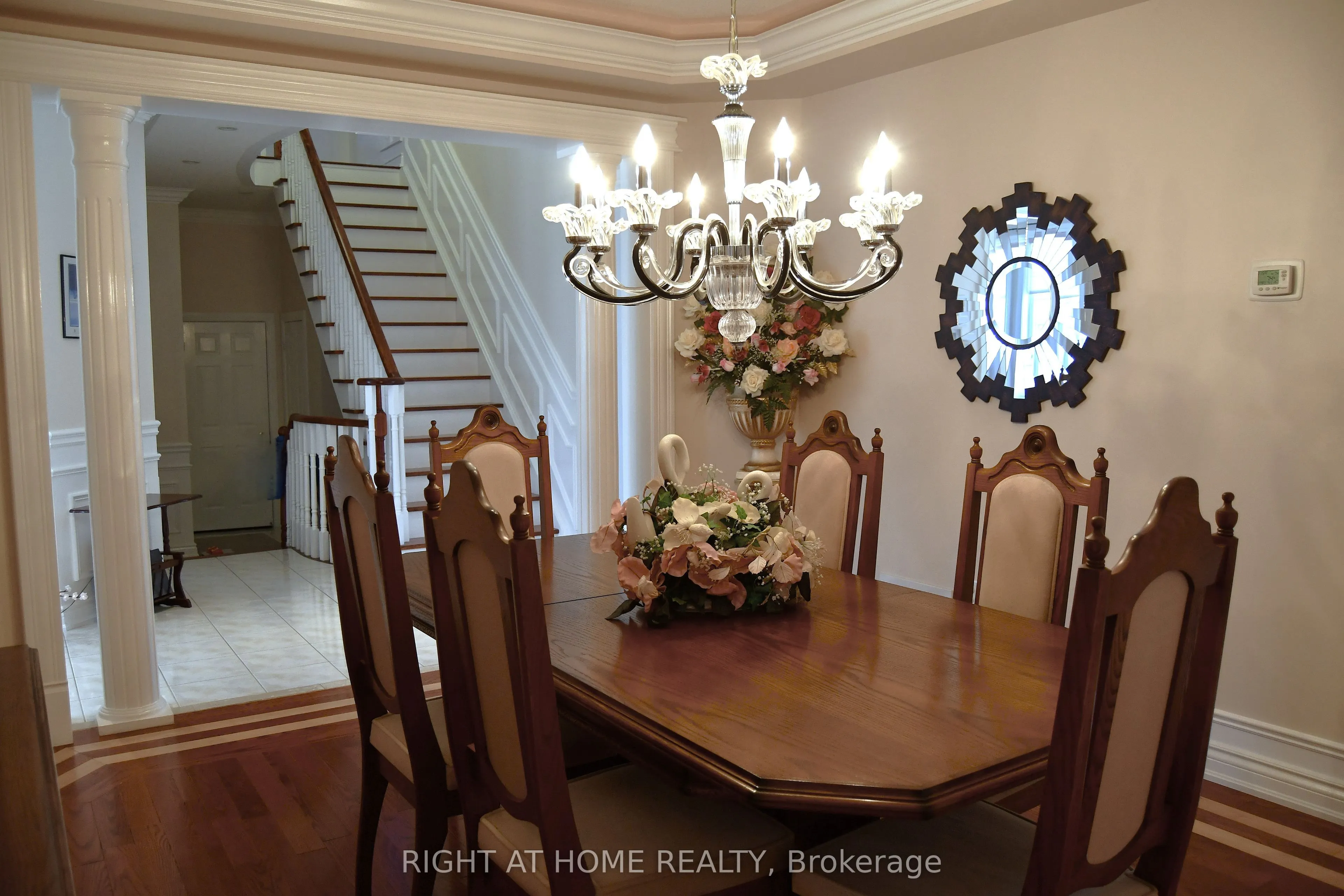 42 WILLIAMSON Drive W