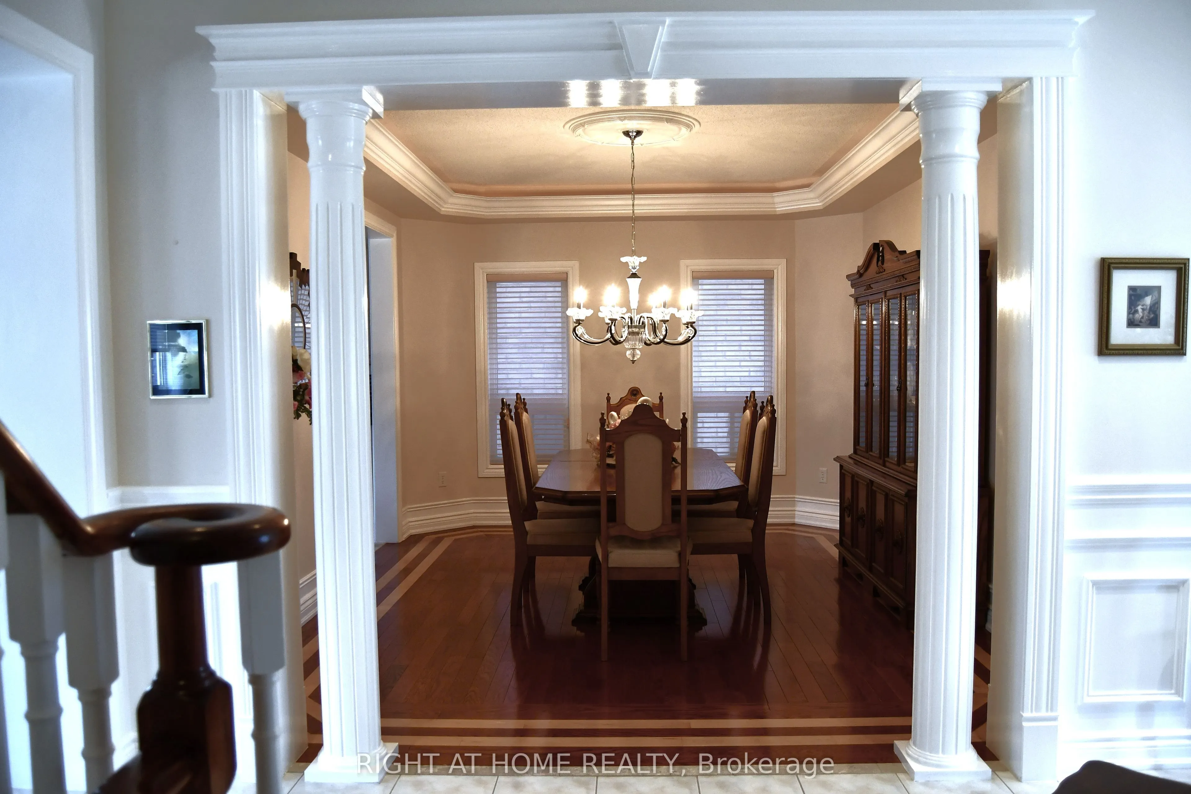42 WILLIAMSON Drive W