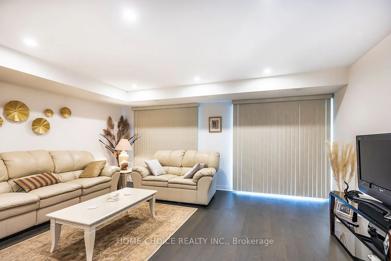 26B Lookout Drive, #15