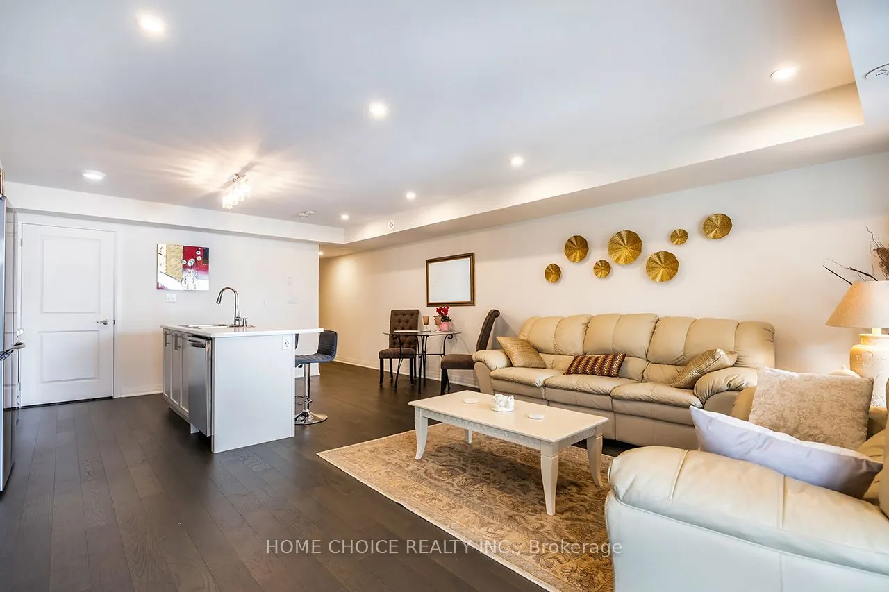 26B Lookout Drive, #15