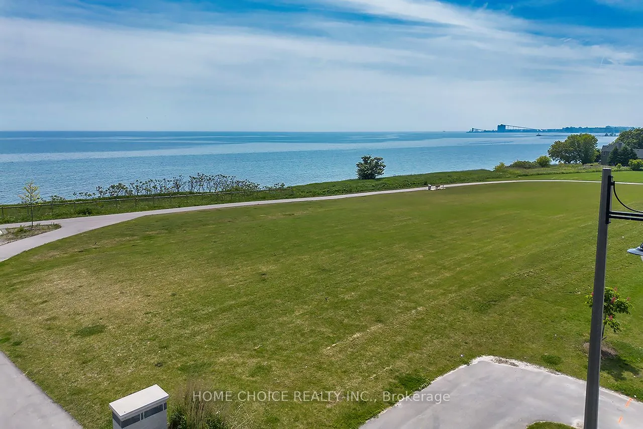 26B Lookout Drive, #15